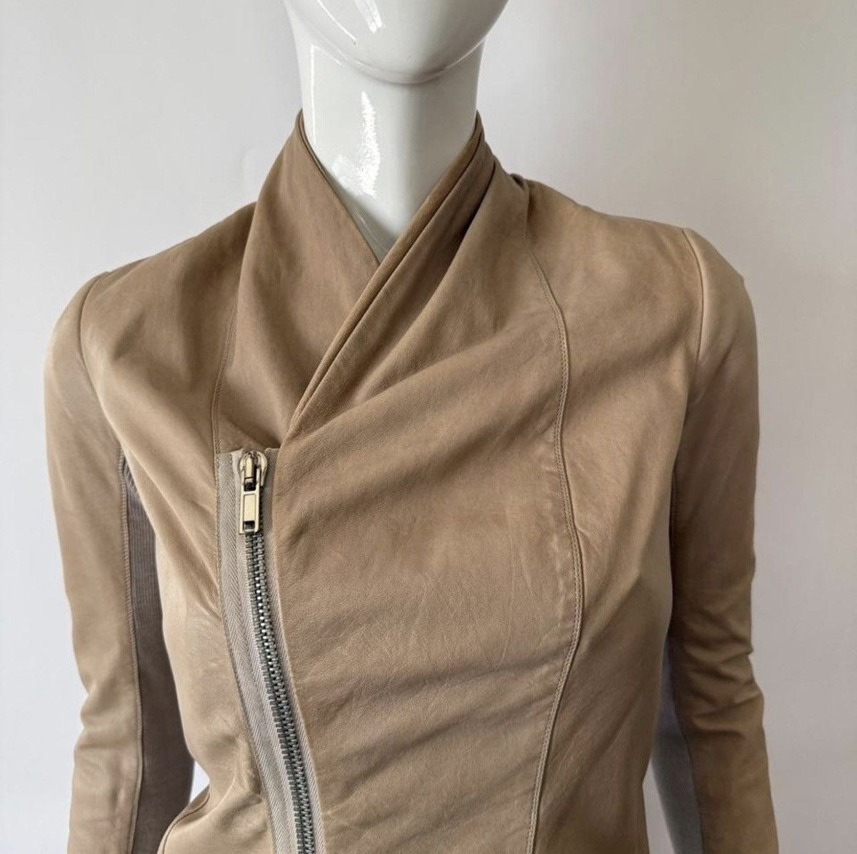 Rick Owens Archival Rick Owens Asymmetrical Leather Jacket Vintage Size S / US 4 / IT 40 - 6 Thumbnail