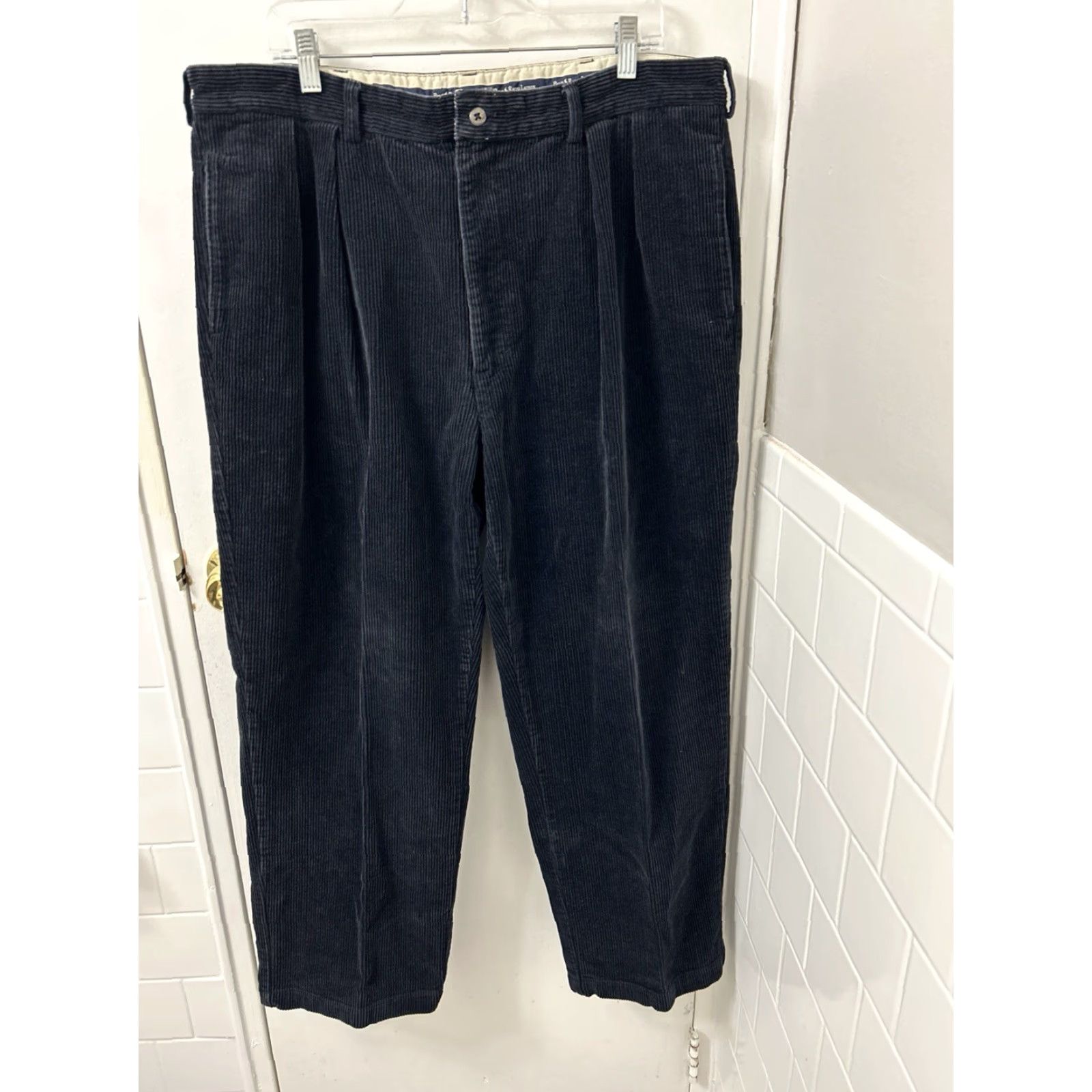Polo Ralph Lauren VTG Polo Ralph Lauren Andrew Corduroy Pants Mens 40x30 Navy Pleated Trousers Size US L / EU 52-54 / 3 - 2 Thumbnail