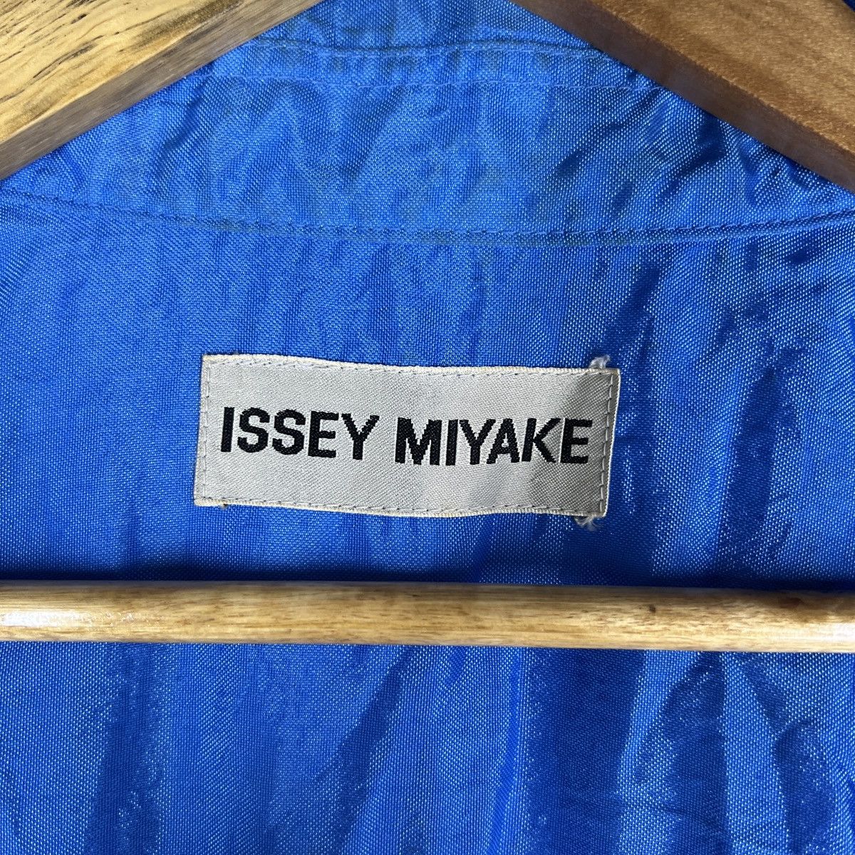 Issey Miyake 🔥 90s Rare Issey Miyake With Mesh Windcoat Made In Japan Size US M / EU 48-50 / 2 - 24 Thumbnail