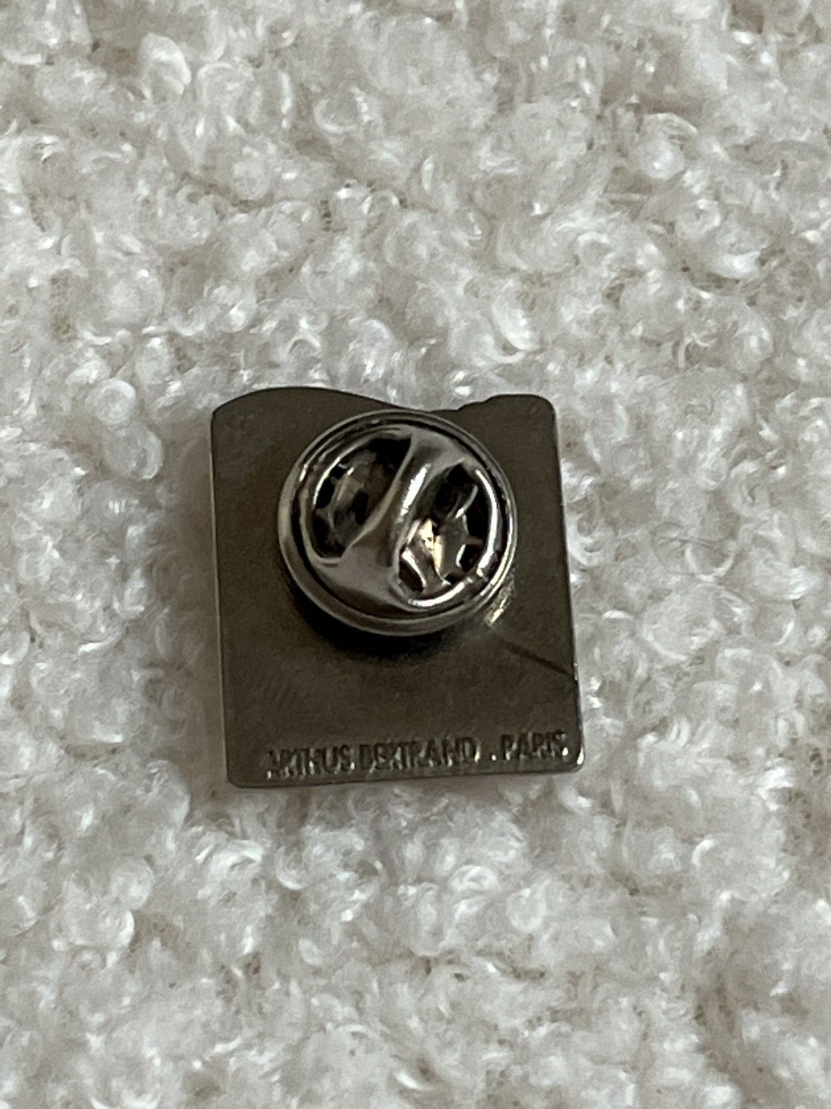 Microsoft Microsoft Windows vintage pin (rare) Size ONE SIZE - 4 Thumbnail