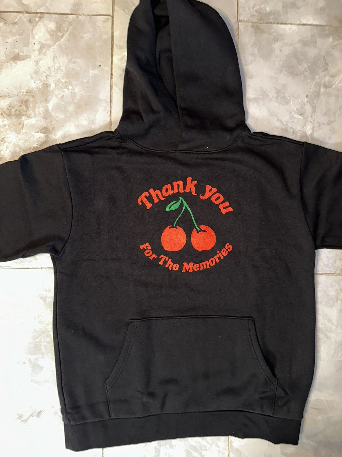 Market Market Cherry Hoodie Size M / US 6-8 / IT 42-44 - 1 Thumbnail