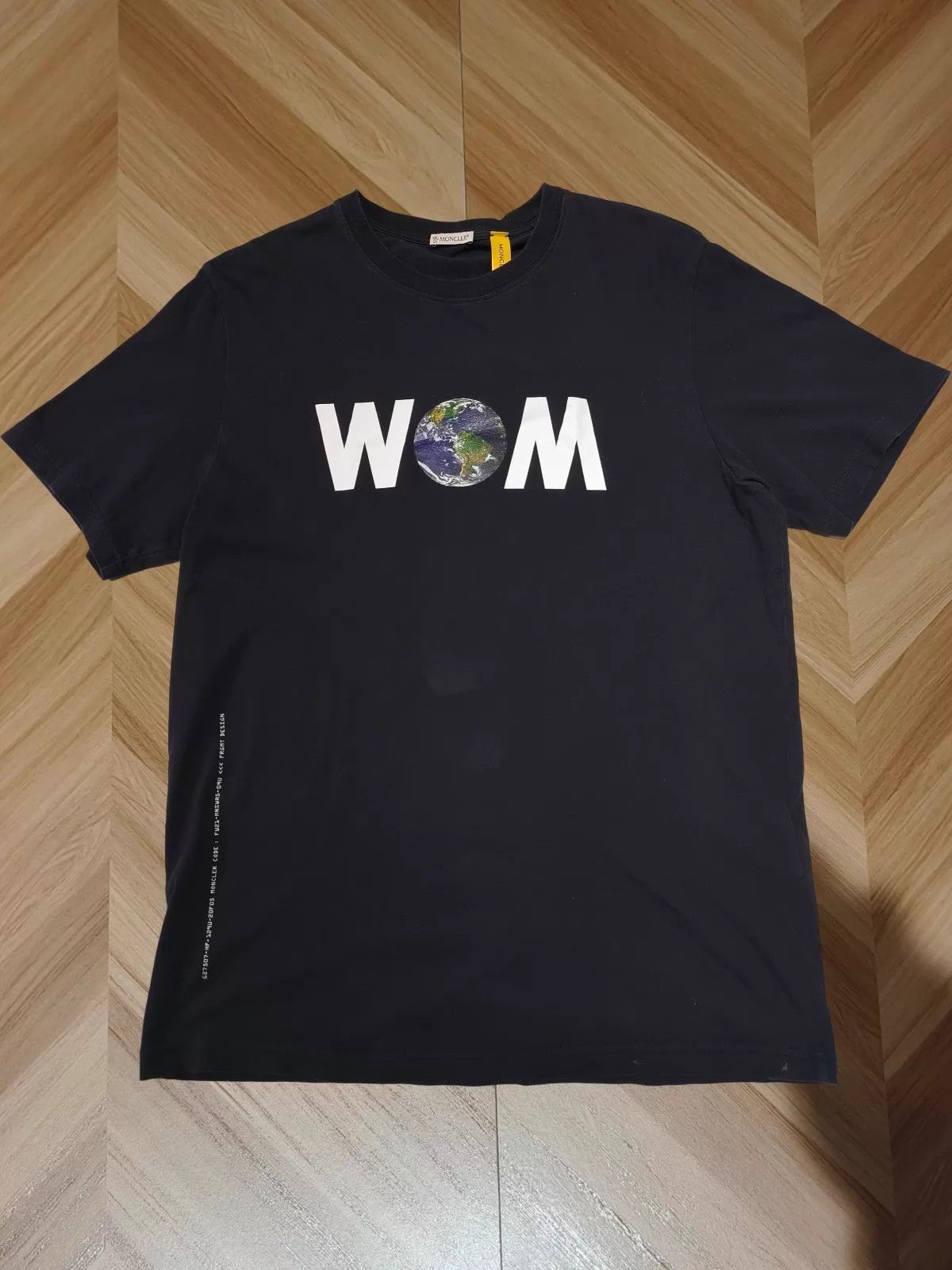 Moncler Moncler x Hiroshi Fujiwara Earth Tee Black M Size US M / EU 48-50 / 2 - 1 Thumbnail