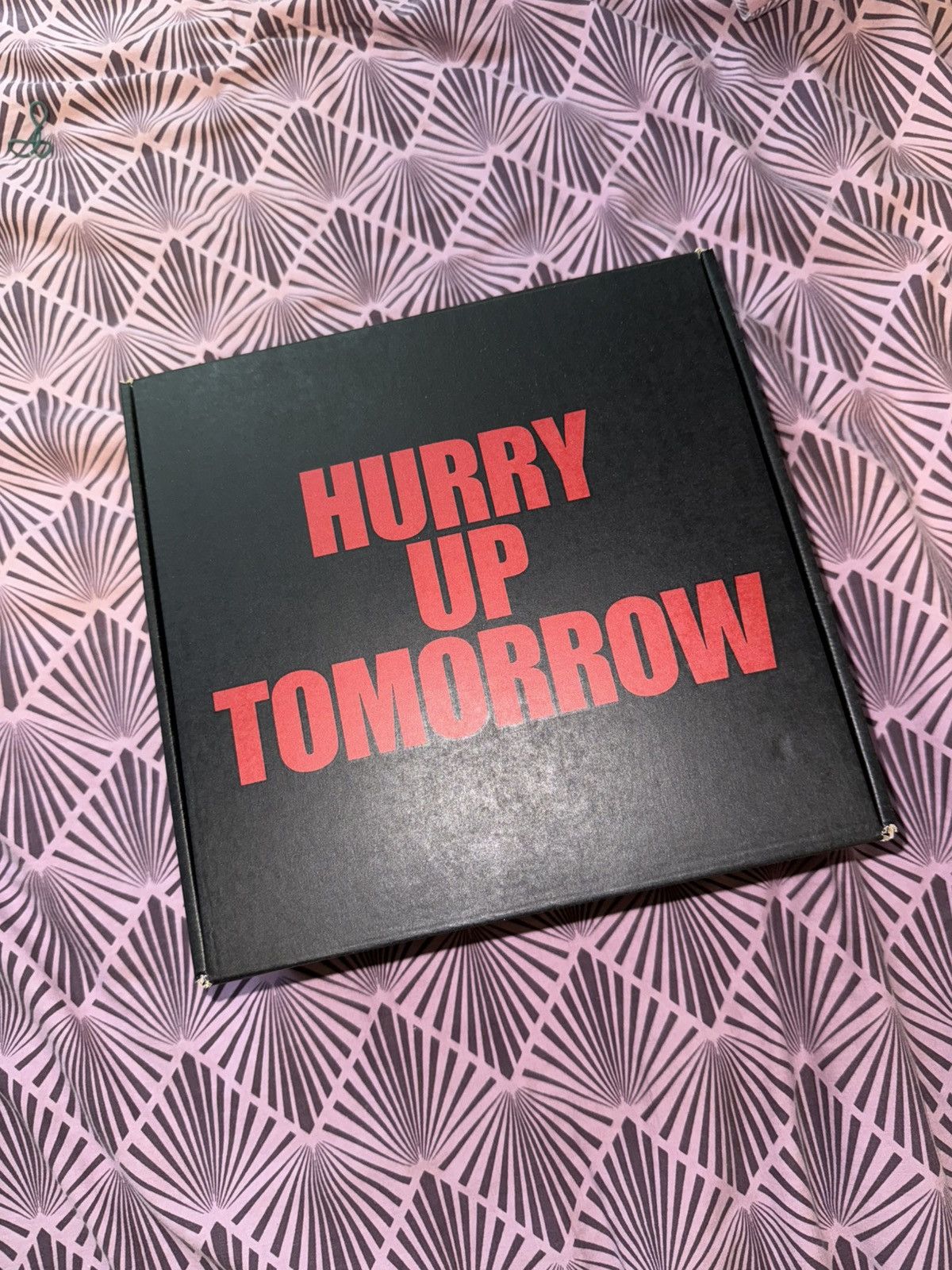 The Weeknd The Weeknd XO x OPIUM BOX SET HOODIE 003 Size US XL / EU 56 / 4 - 5 Thumbnail