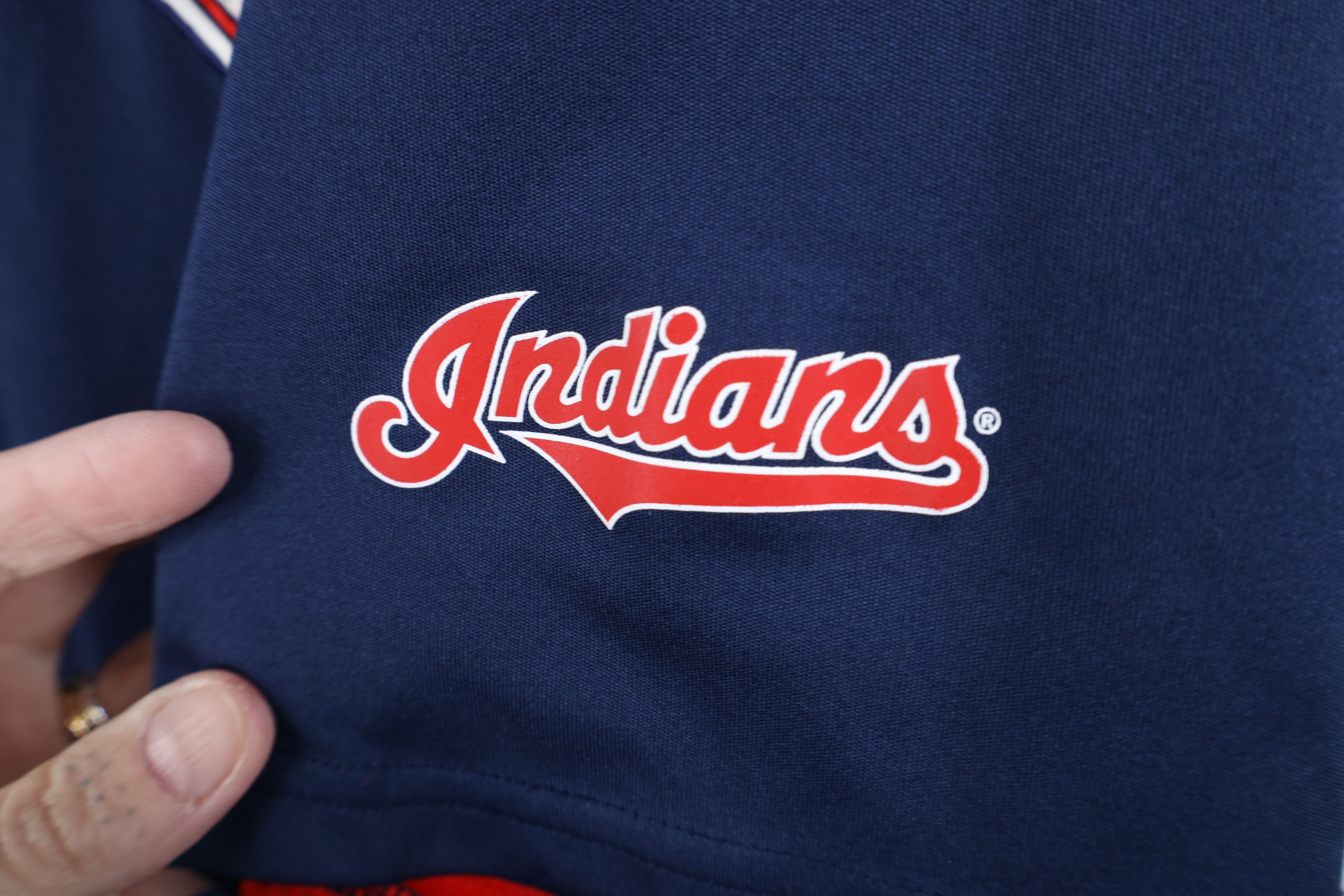 Vintage Vintage Y2K Cleveland Indians Baseball Jersey Blue Knit Size US XXL / EU 58 / 5 - 4 Thumbnail