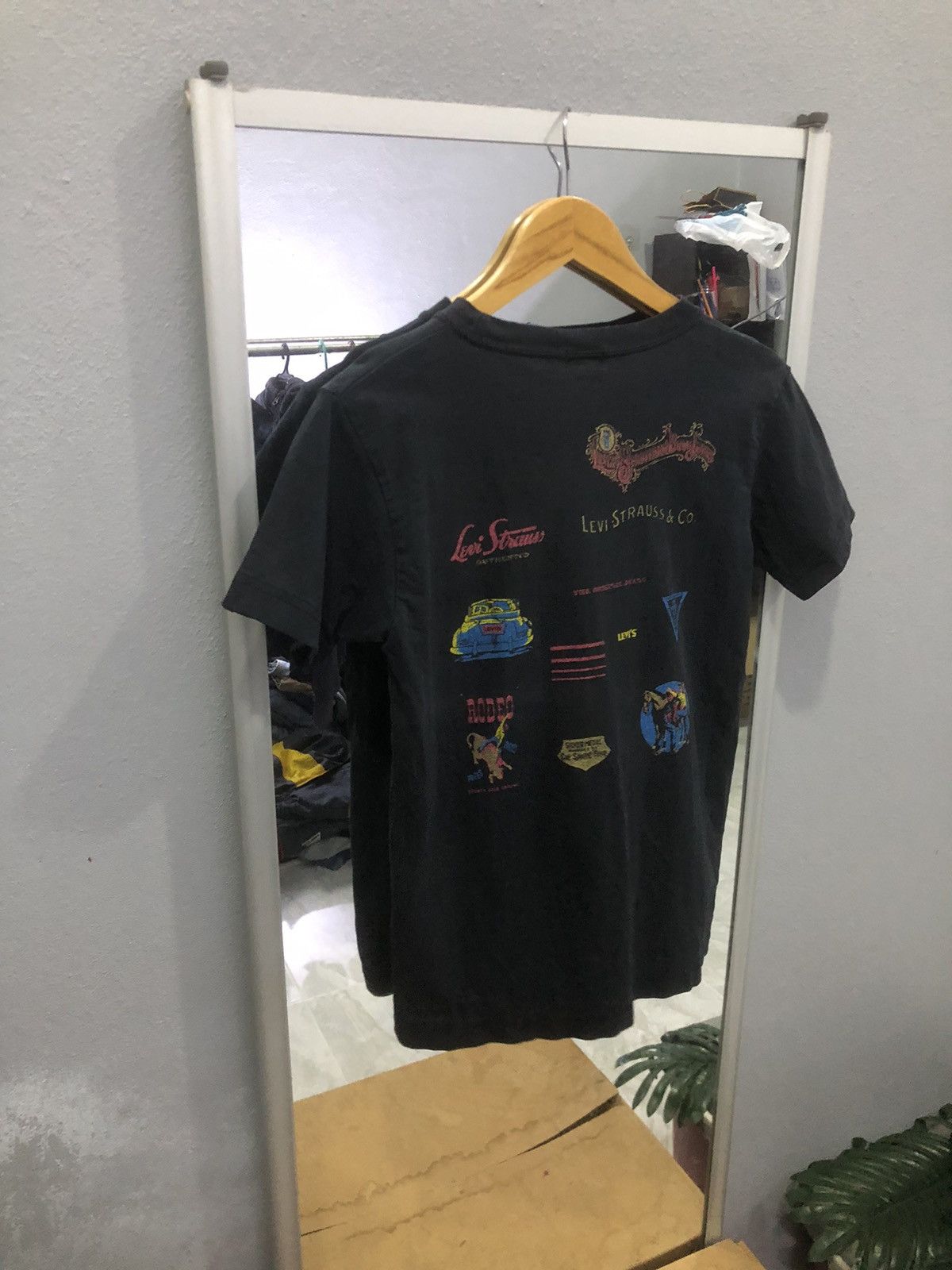 Levi's Levi’s Red Tab Japan Archive Multi Logo Tee Size M / US 6-8 / IT 42-44 - 11 Thumbnail