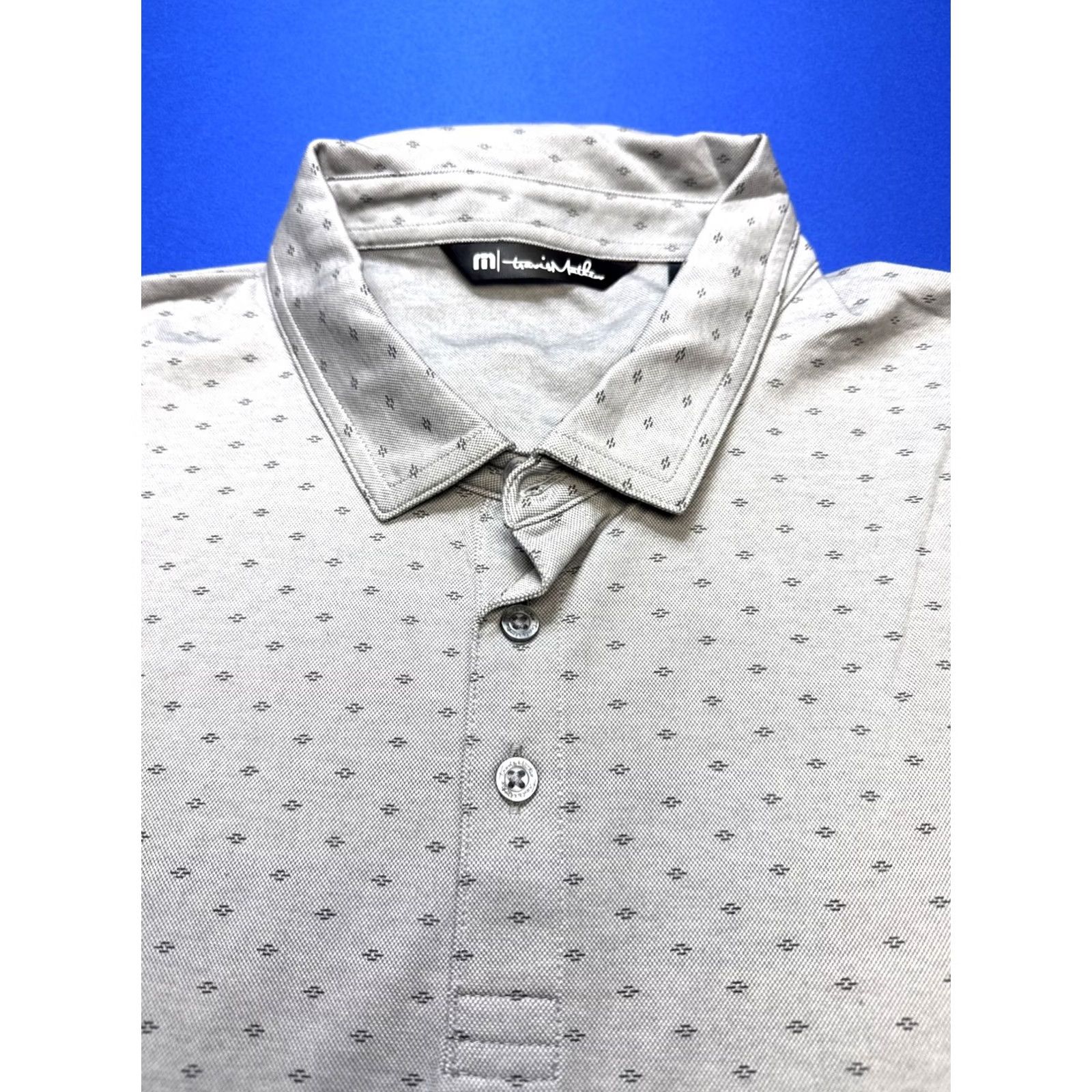 TravisMathew Travis Mathew Golf Shirt Mens 2XL Short Sleeve Geometric Gray Polo Logo Cotton Blend Athletic Regular Men Size US XXL / EU 58 / 5 - 2 Thumbnail