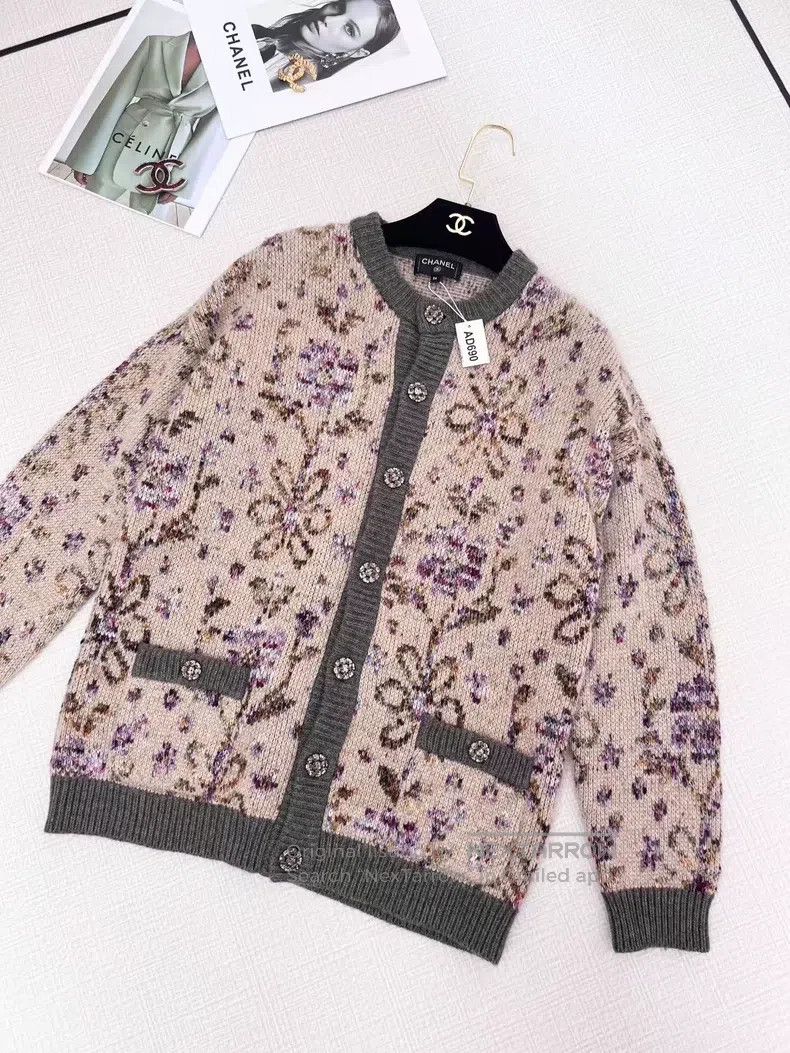 Gucci Gucci 22K knitted cardigan jacket Size XS / US 0-2 / IT 36-38 - 2 Thumbnail