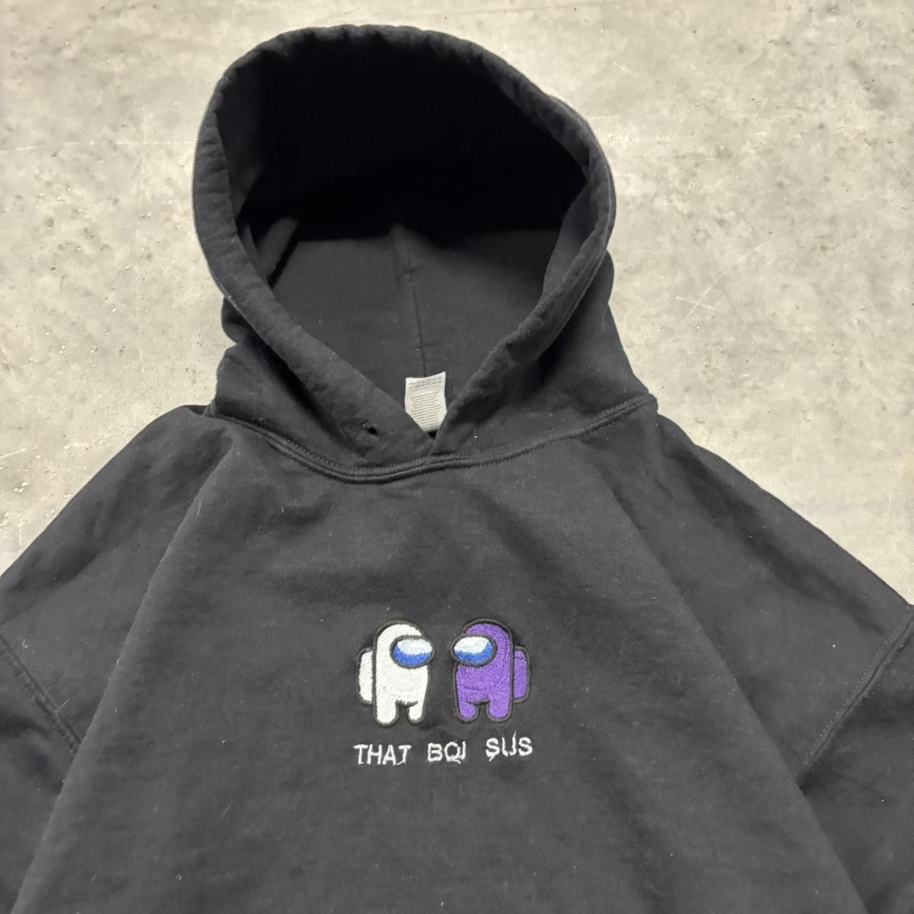 Japanese Brand × Vintage Crazy Vintage Y2K/2000s Black Among Us “That Boi Sus” Funny Embroidered Humor Hoodie! Size US L / EU 52-54 / 3 - 2 Thumbnail