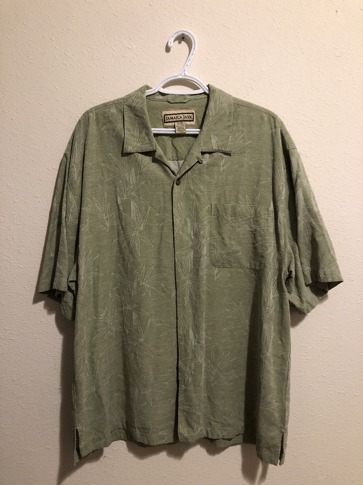 Vintage Vintage Silk Jamaica Jaxx Baggy Surf Skate Casual Shirt Size US XL / EU 56 / 4 - 1 Thumbnail