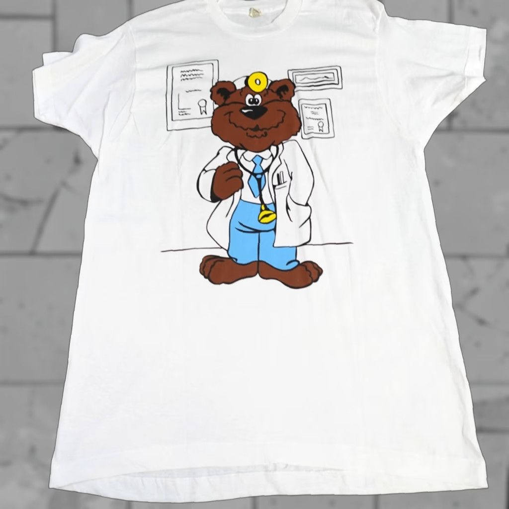 Vintage VINTAGE Doctor Bear T-shirt Mens White Short Sleeve Crew Neck M Lets Sing and Learn Screen Stars USA Yellow Spots Size US M / EU 48-50 / 2 - 1 Thumbnail