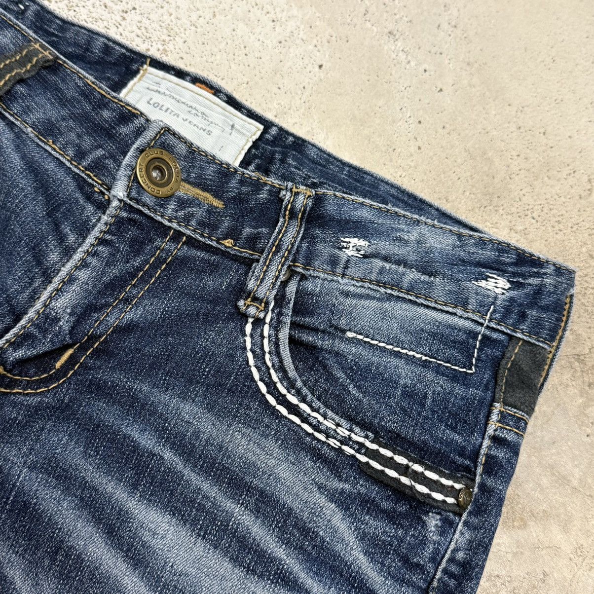 Japanese Brand Lolita Slim Fit Whisker Distressed Stretch Denim Pants Size 27" / US 4 / IT 40 - 9 Thumbnail
