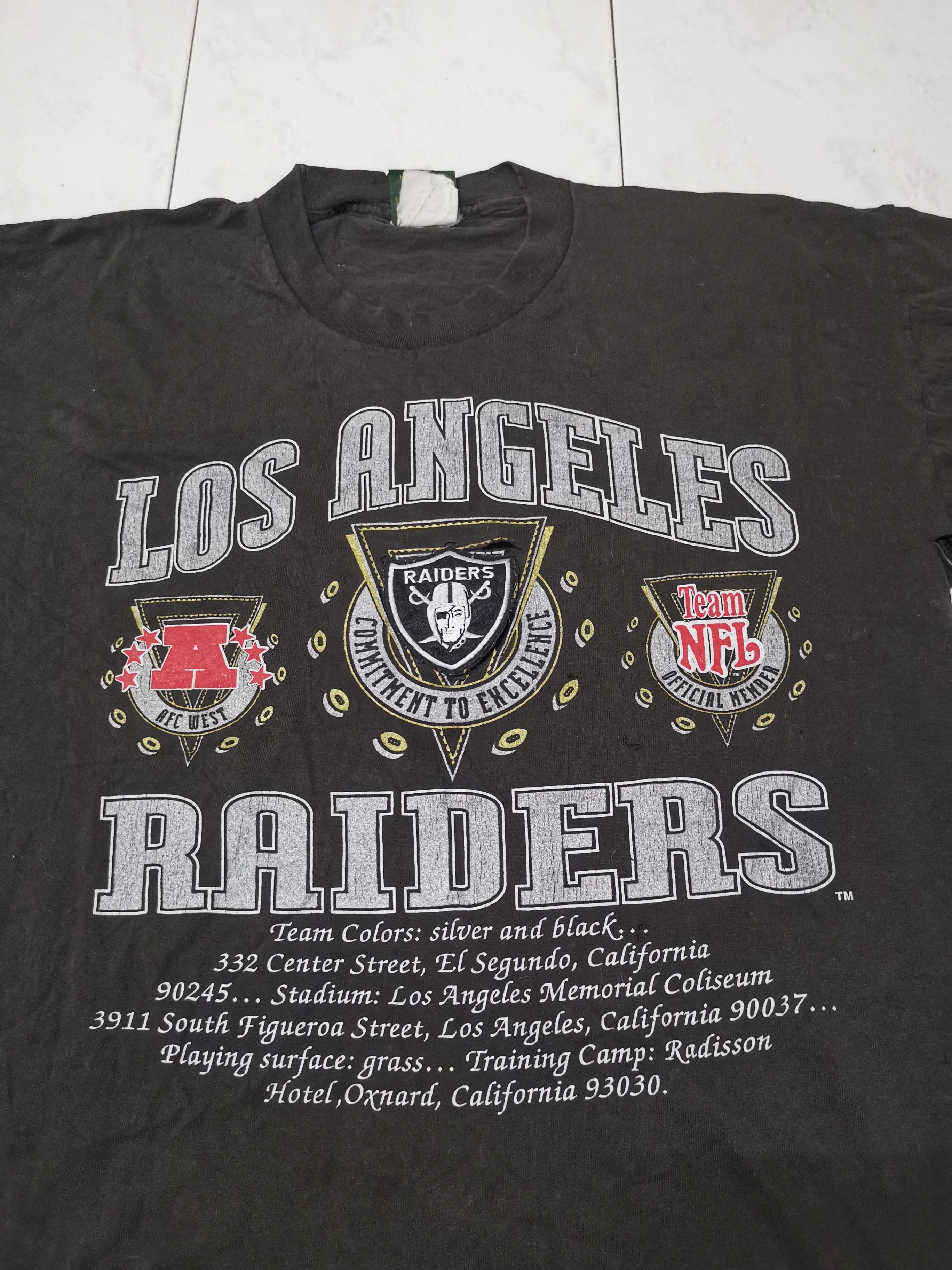 Vintage Vintage Raiders tee Size US XL / EU 56 / 4 - 7 Thumbnail