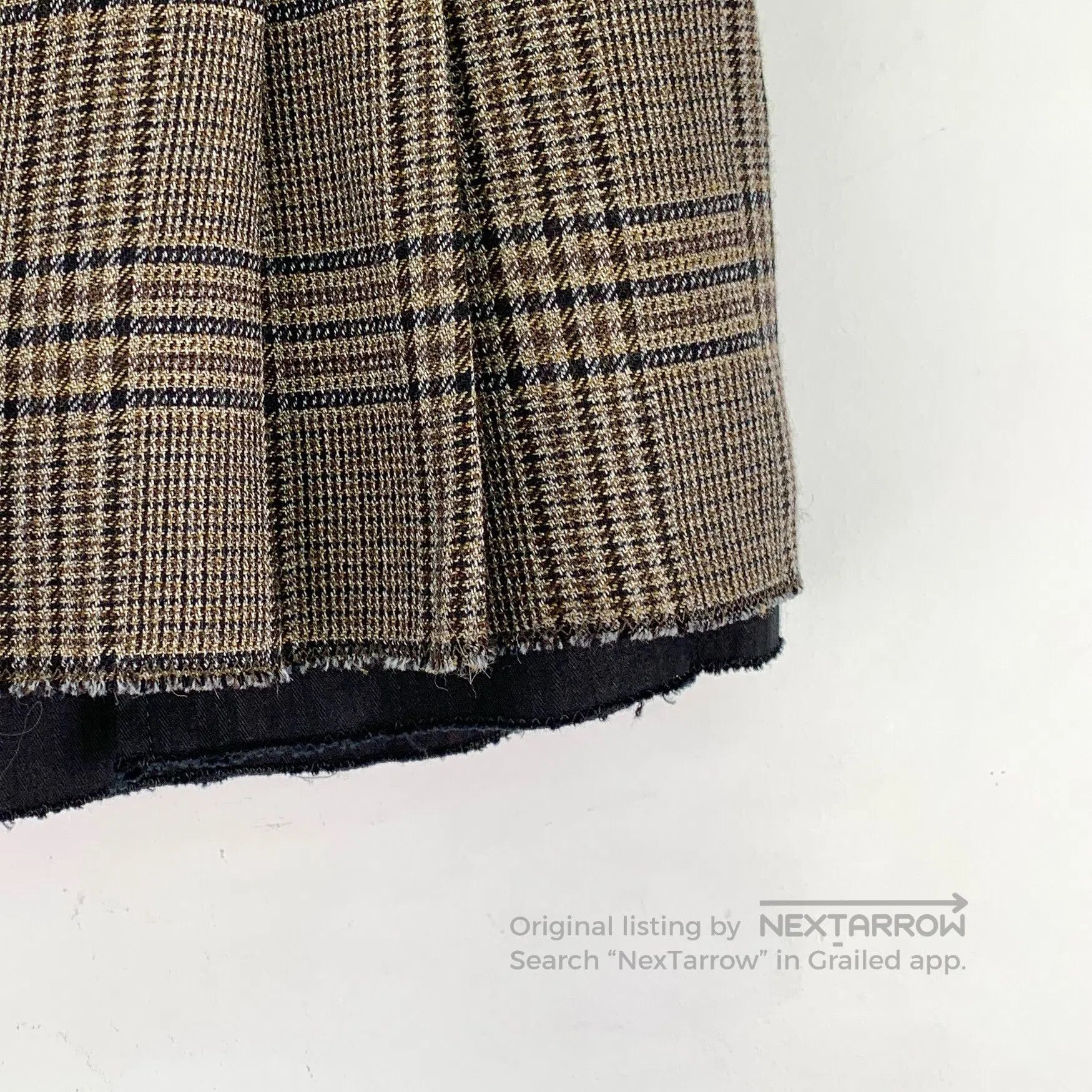 Miu Miu Miu Miu Dark Brown Plaid Logo Letter Embroidered Casual Sh Size 24" / US 00 / IT 34 - 4 Thumbnail