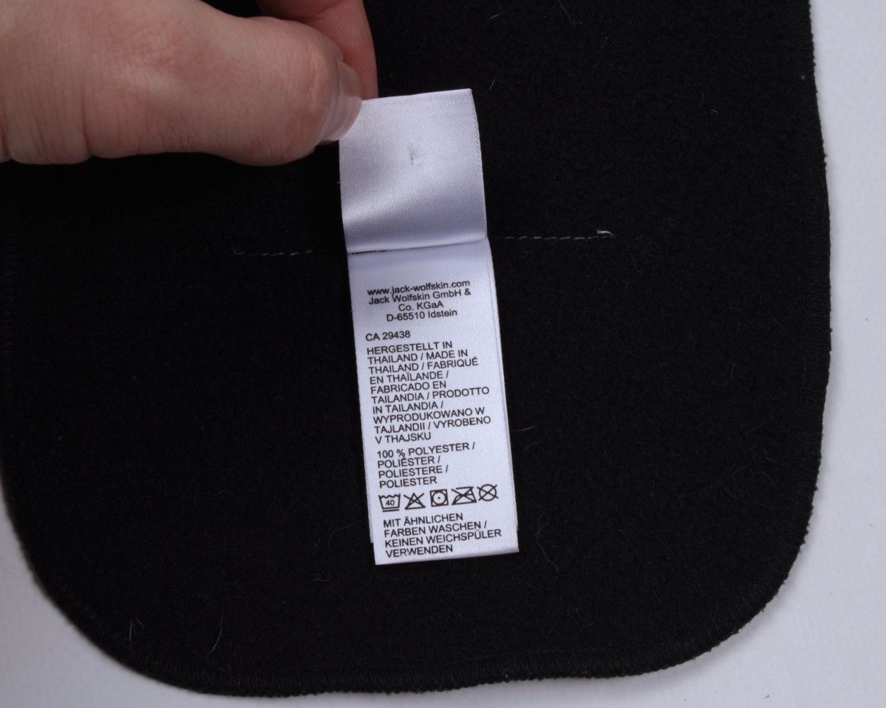 Jack Wolfskin JACK WOLFSKIN kids Paw Black Fleece Scarf Size ONE SIZE - 8 Thumbnail