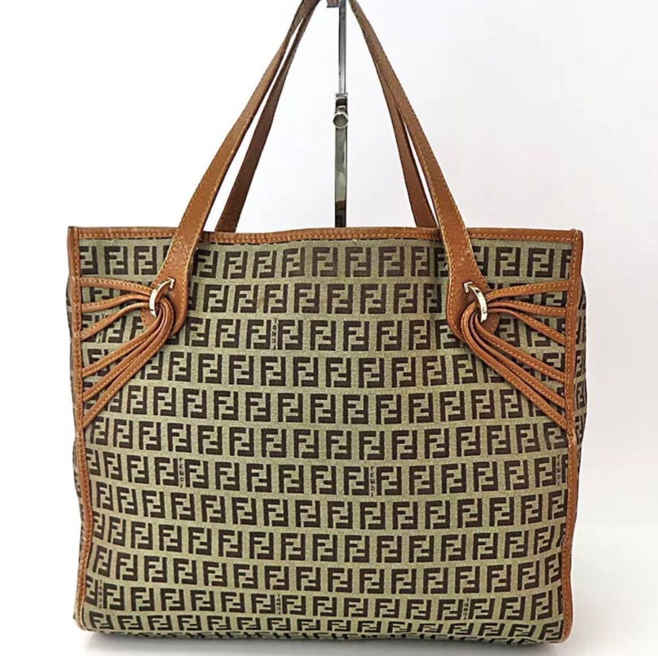 Fendi Fendi Zucchino Zucca Brown Tote Bag Medium Size ONE SIZE - 1 Thumbnail