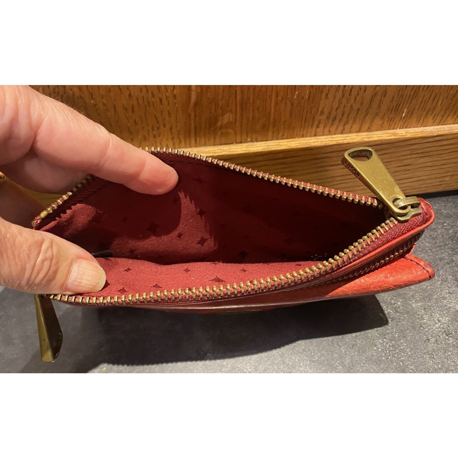 Fossil Fossil explorer flap clutch leather wallet red Soft Leather Size ONE SIZE - 5 Thumbnail