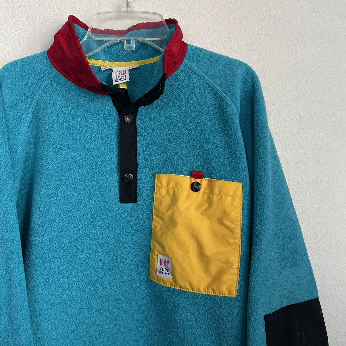 Topo Design Half Button Snap Pocket Fleece Pullover