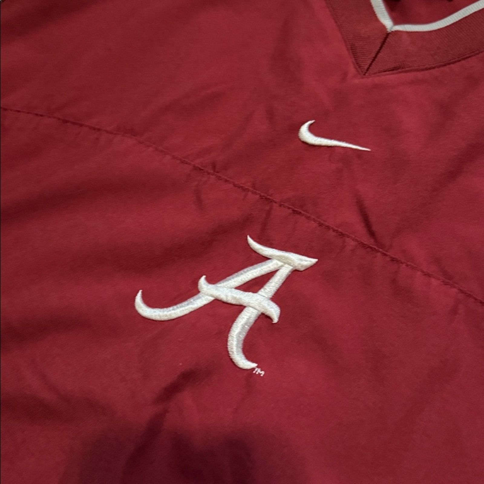 Nike 90s Nike Alabama Crimson Tide Center Swoosh Windbreaker Size US XL / EU 56 / 4 - 4 Thumbnail