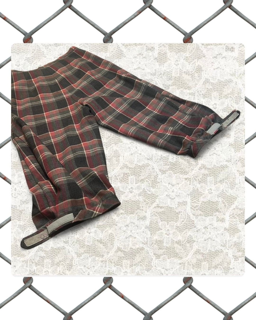 Other vintage red and black tartan golfing pants Size 31" - 5 Thumbnail