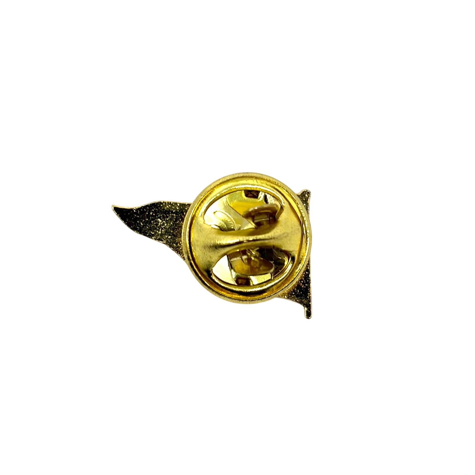 Louis Vuitton Louis Vuitton Cup Flag Pin Size ONE SIZE - 4 Thumbnail
