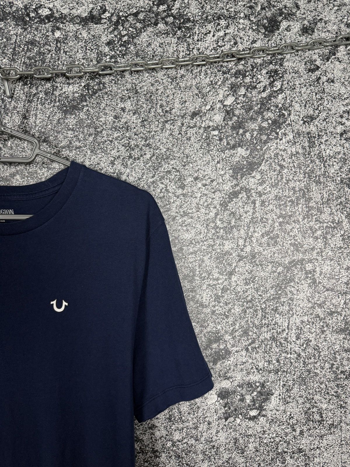 True Religion True Religion Short Sleeve Tee Buddha Craphic Logo Size L Size US L / EU 52-54 / 3 - 3 Thumbnail