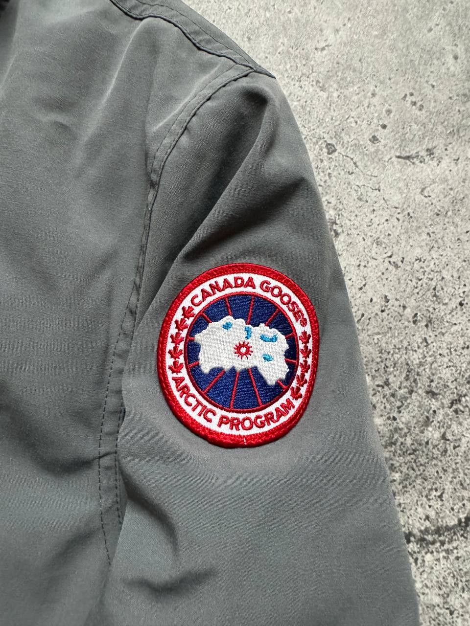 Canada Goose Canada Goose puffer down parka jacket not hood Size S / US 4 / IT 40 - 7 Thumbnail