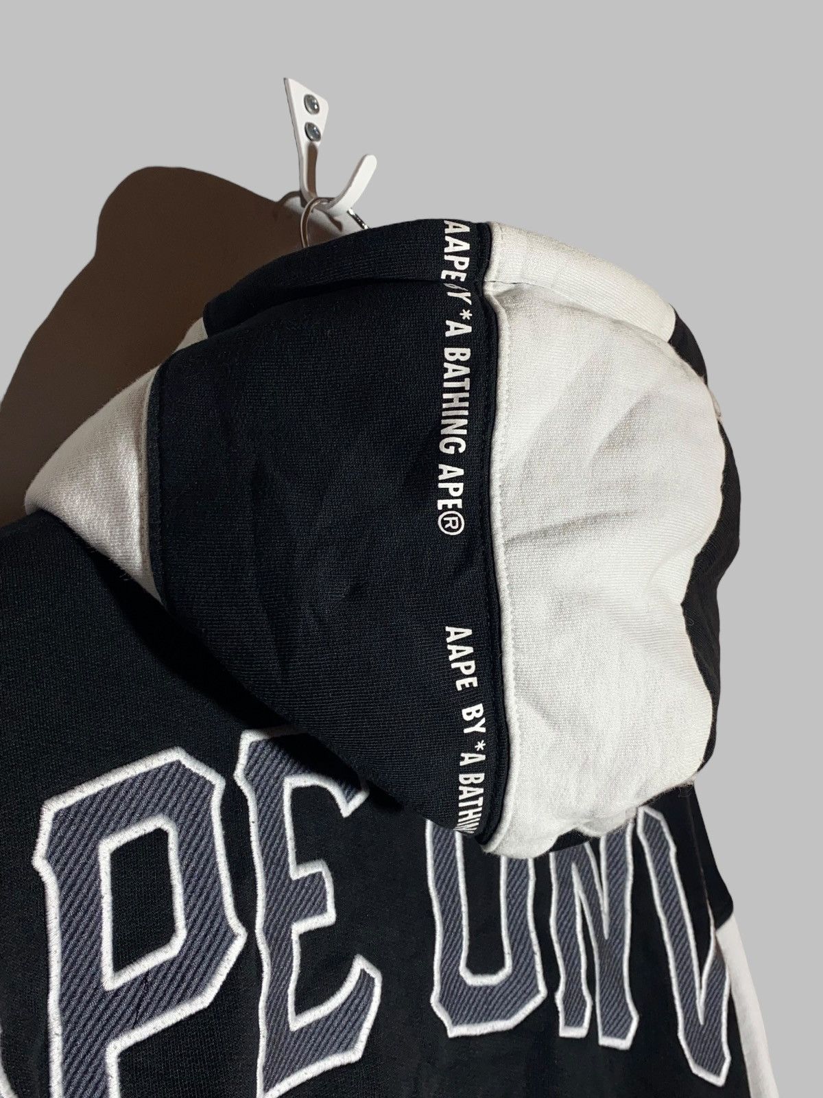 Aape Aape by A Bathing Ape Bape Hooded Varsity Jacket Size US M / EU 48-50 / 2 - 7 Thumbnail