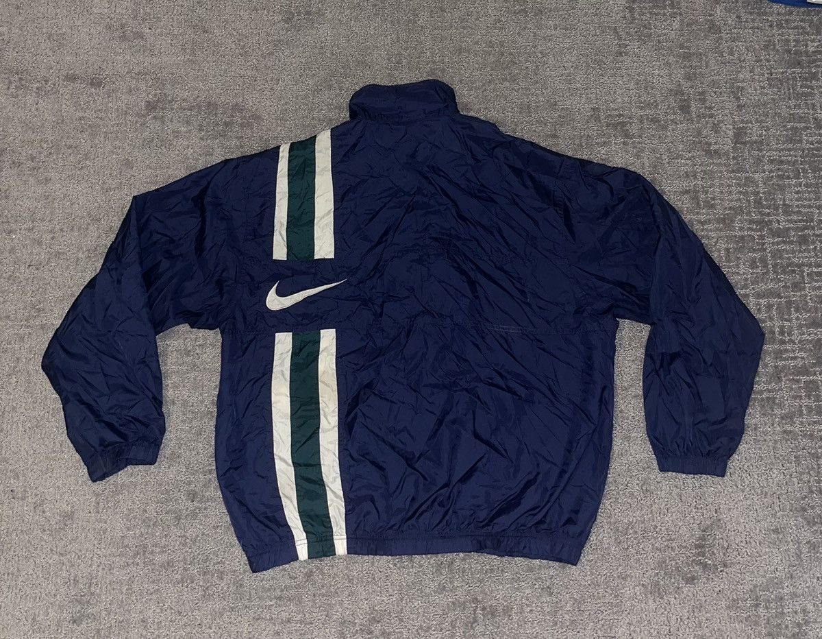 Nike × Vintage Nike 90s Vintage Navy Green Big Logo Windbreaker Jacket Size US L / EU 52-54 / 3 - 2 Thumbnail