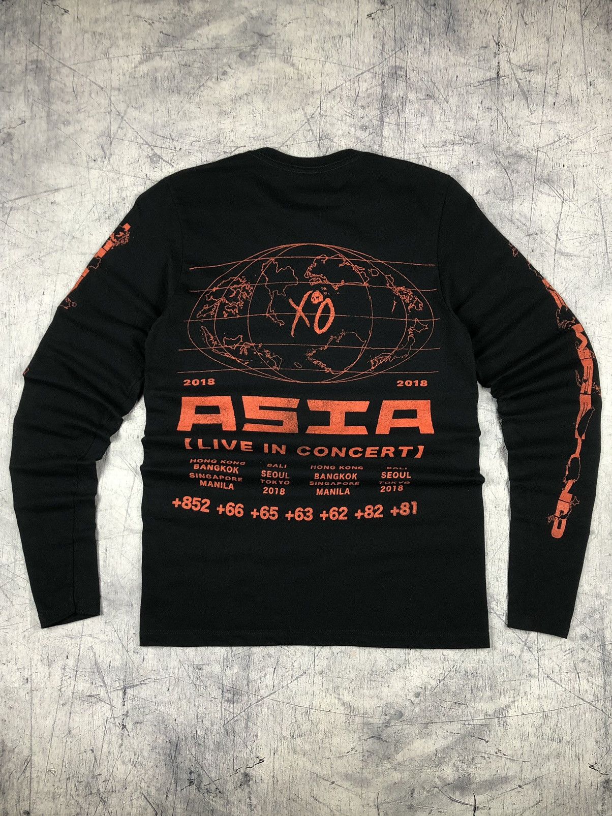 The Weeknd Asia longsleeve medium deals