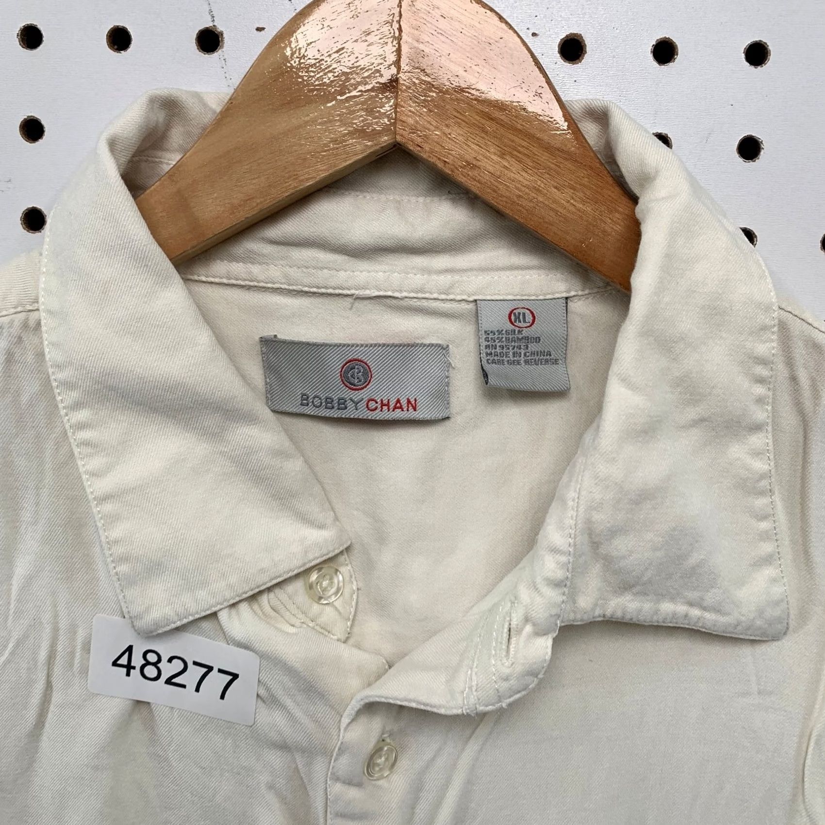 Vintage Bobby Chan Silk Blend Button Shirt Mens XL Cream Embroidered Golf Golfer Bamboo Shirt Size US XL / EU 56 / 4 - 5 Thumbnail