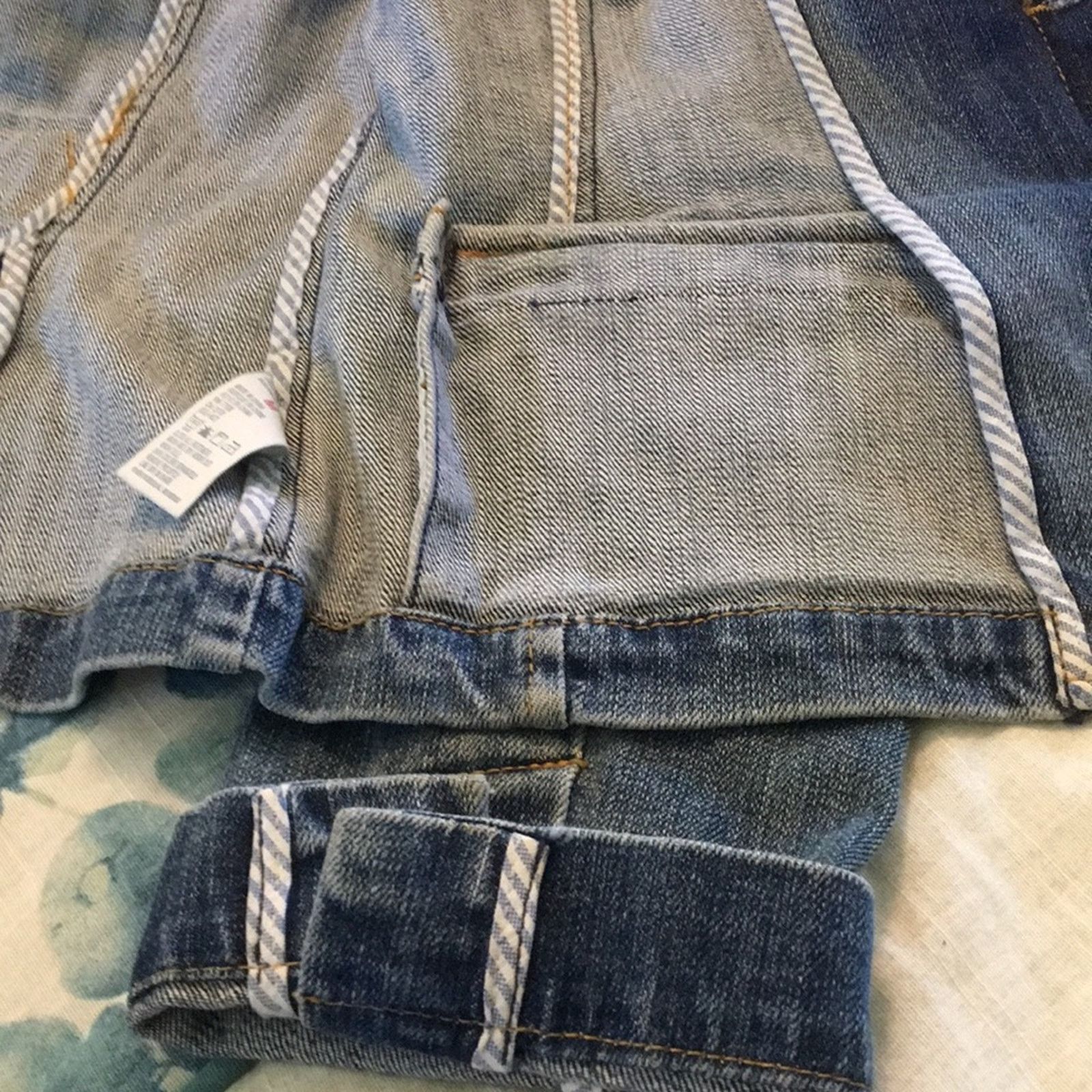 Tommy Hilfiger Vintage Tommy Hilfiger Denim Jacket Medium Embroidered Flap Size M / US 6-8 / IT 42-44 - 4 Thumbnail