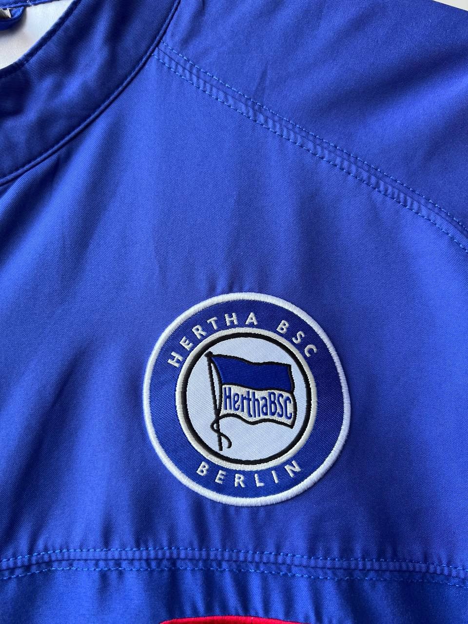 Nike 2007/08 HERTHA BSC BERLIN NIKE TRAINING VINTAGE SOCCERJACKET Size US L / EU 52-54 / 3 - 6 Thumbnail