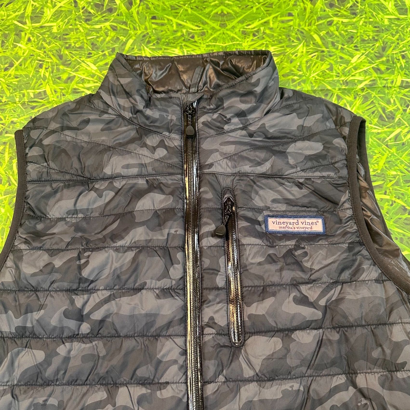 Vineyard Vines Vineyard Vines Performance Puffer Womens Small Martha's Spell Out Whale Full Zip Vest Size S / US 4 / IT 40 - 3 Thumbnail