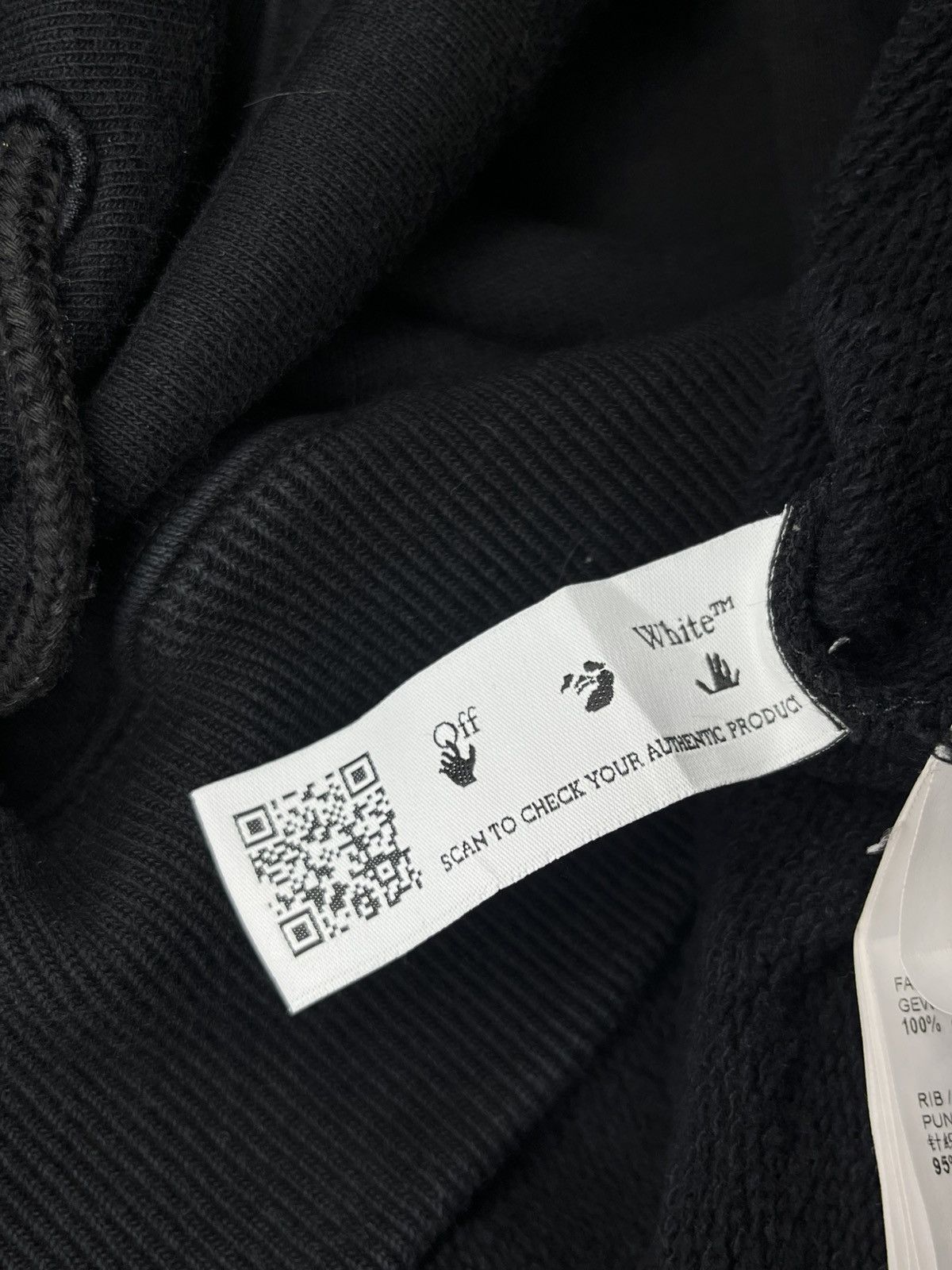 Off-White OFF WHITE BY VIRGIL ABLOH BLACK CARAVAGGIO ARROW HOODIE Size US L / EU 52-54 / 3 - 9 Thumbnail