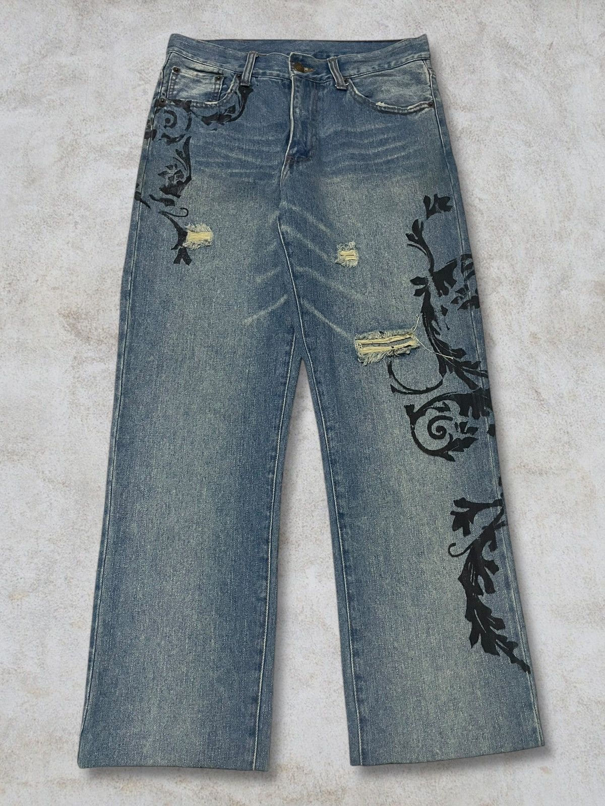 Japanese Brand Vintage Japanese Traditional Tattoo Art BlueWash Loose Jeans Size US 30 / EU 46 - 1 Thumbnail