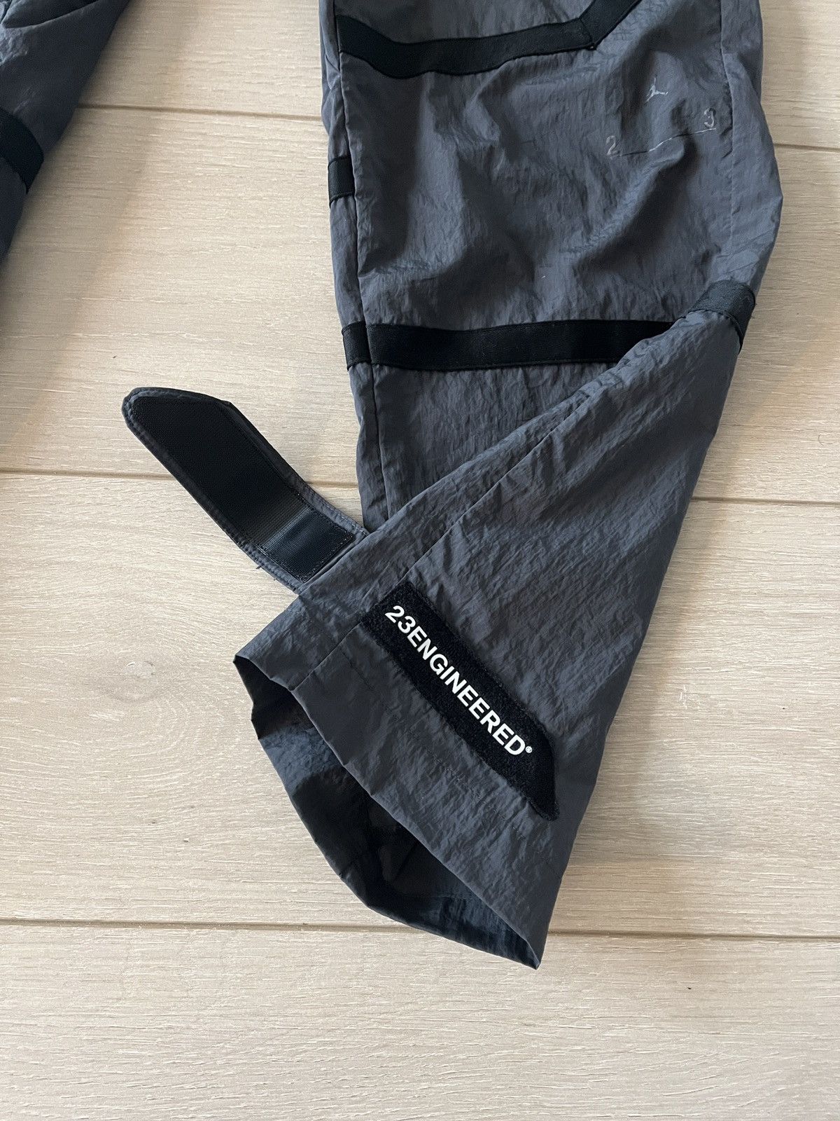 Nike Nike Air Jordan Joggers Pants Size US 32 / EU 48 - 2 Thumbnail