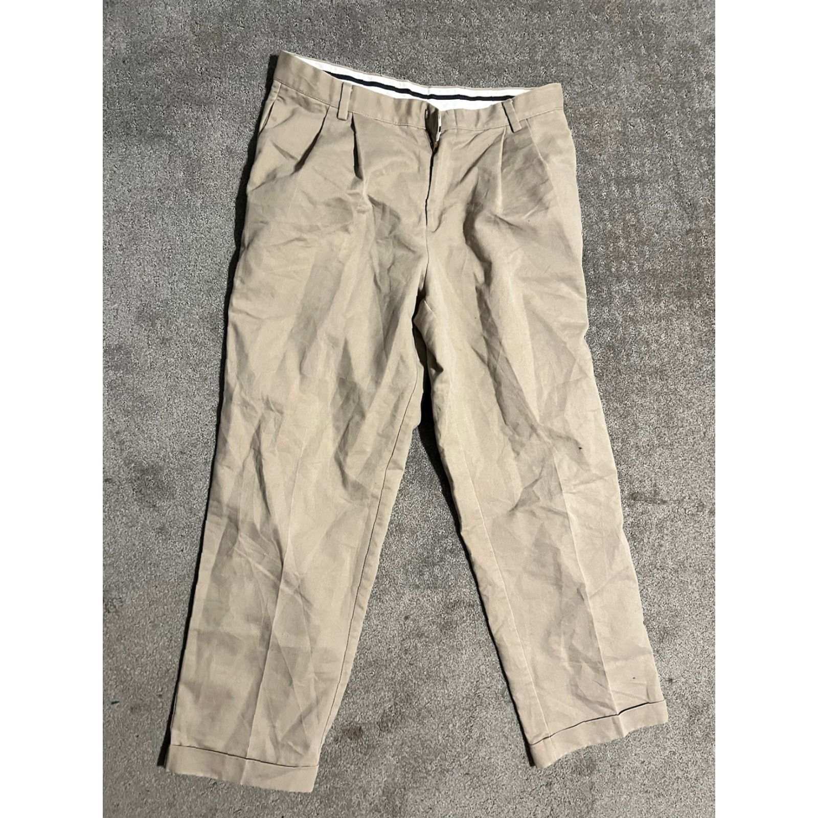 Dockers Dockers Men’s 33x30 Beige Pleated Individual Fit Dress Pants Stain Defender Mens Size US 33 - 3 Thumbnail