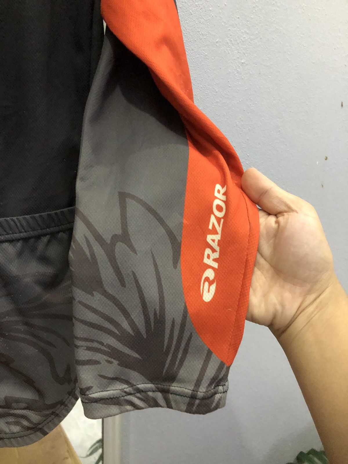 Japanese Brand Razor cycling jersey with 3 rear pocket Size US XL / EU 56 / 4 - 16 Thumbnail