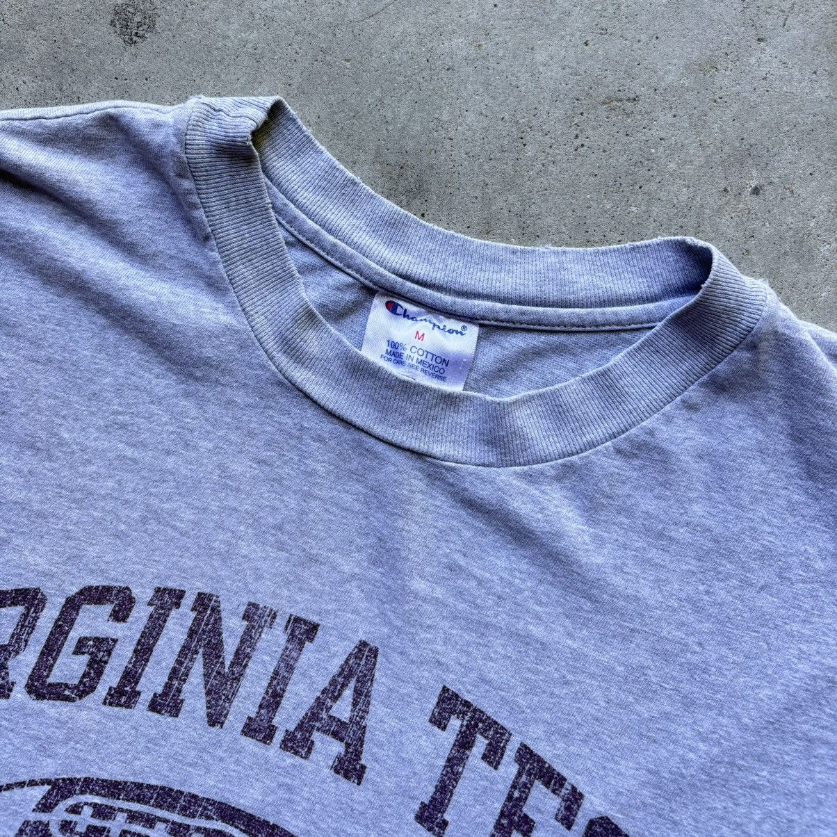 Champion vintage Y2K VIRGINIA TECH HOKIES UNIVERSITY Football t-shirt Size US M / EU 48-50 / 2 - 9 Thumbnail