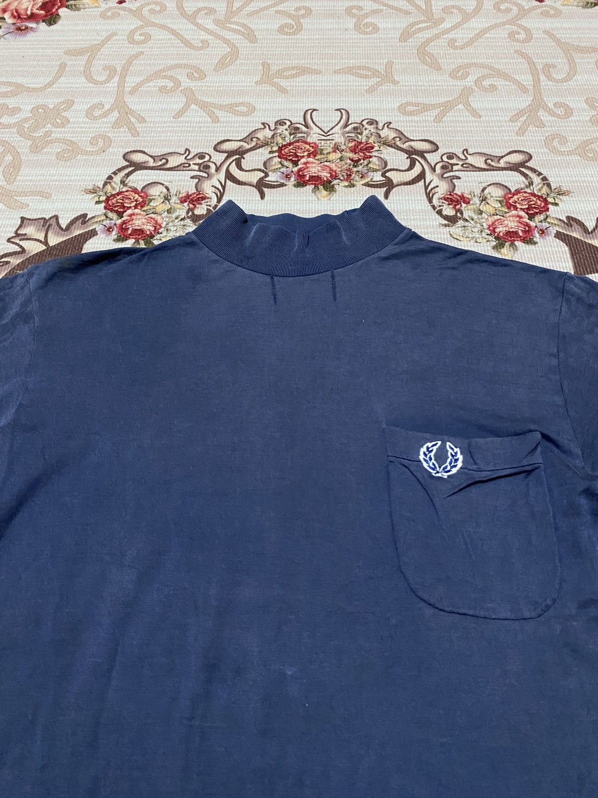 Vintage 70s Fred Perry Long Neck Tshirt Size US S / EU 44-46 / 1 - 3 Thumbnail