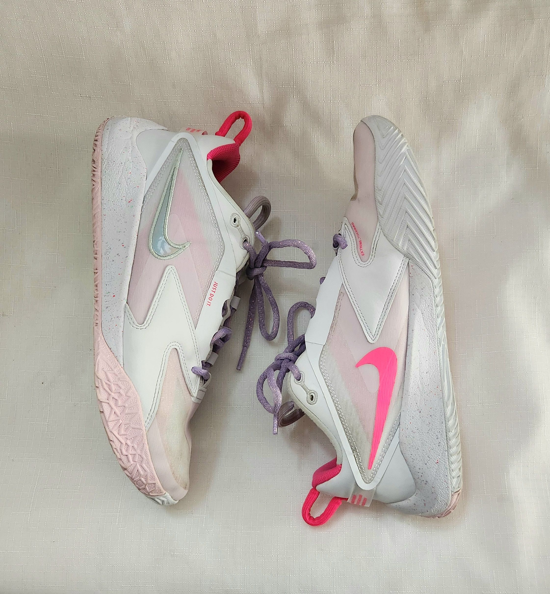 Nike Nike Air Zoom Hyperace 3 SE White Hyper Pink HF3239-100 Size US 8.5 / EU 41-42 - 4 Thumbnail
