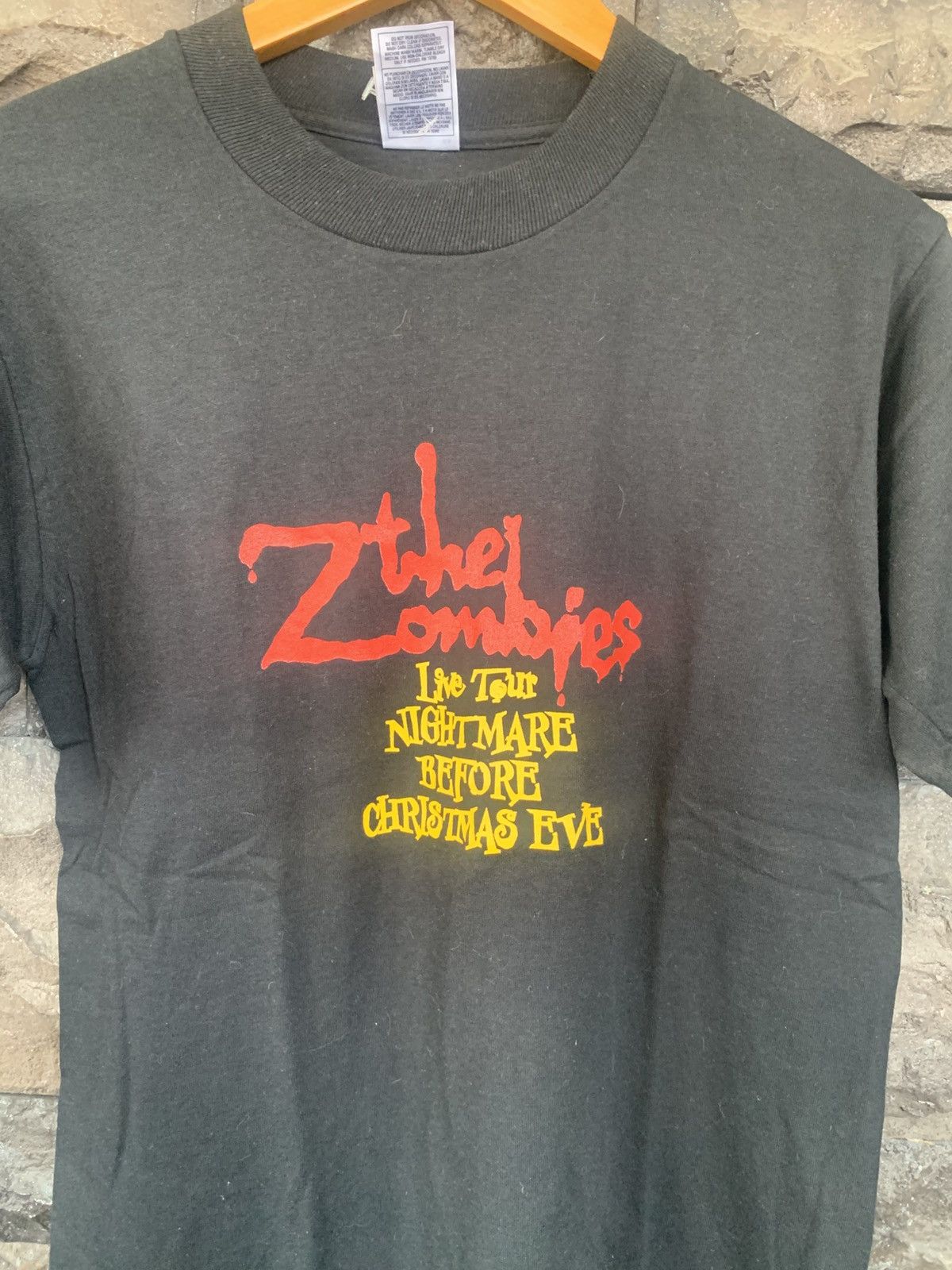 Band Tees × Vintage Vintage The Zombies Live Tour Nightmare Before Christmas Eve Size US S / EU 44-46 / 1 - 2 Thumbnail