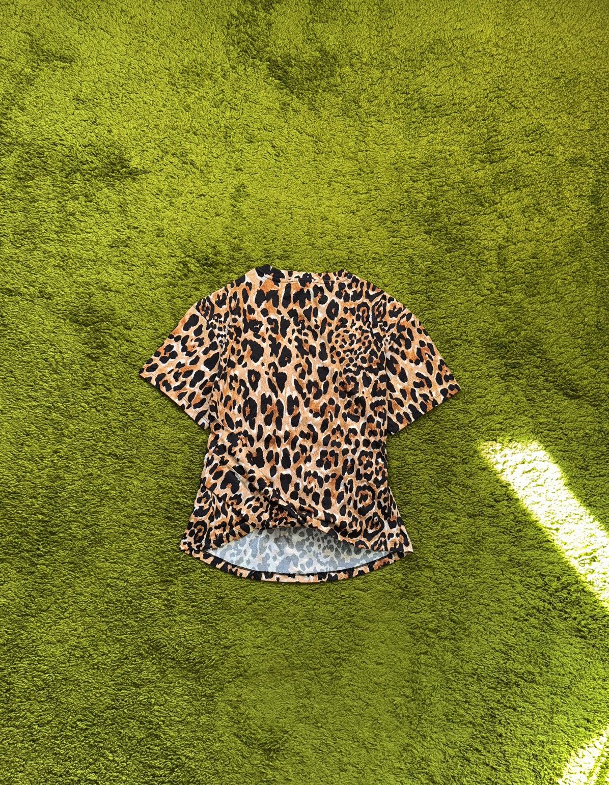 H&M × Paco Rabanne Paco Rabanne x H&M leopard pattern t-shirt Size M / US 6-8 / IT 42-44 - 3 Thumbnail
