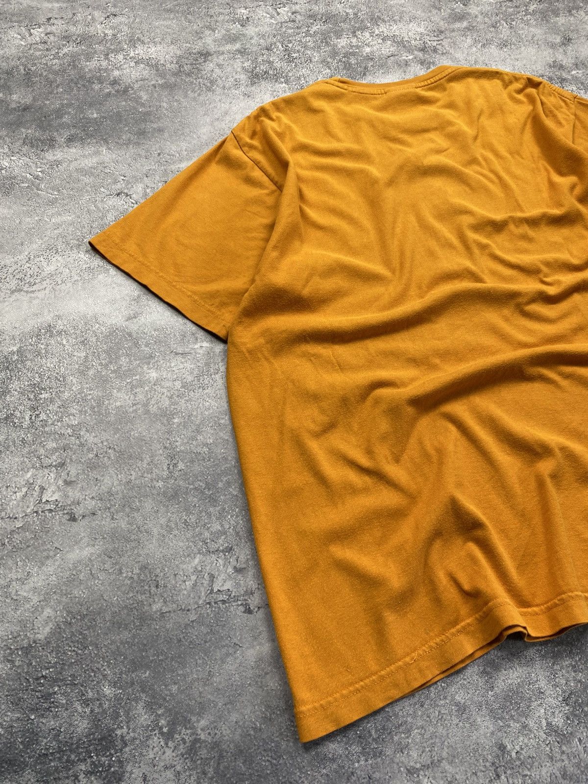 Nike Nike Vintage T-Shirt Centre Logo Y2K 90s Tee Swoosh Size US L / EU 52-54 / 3 - 14 Thumbnail