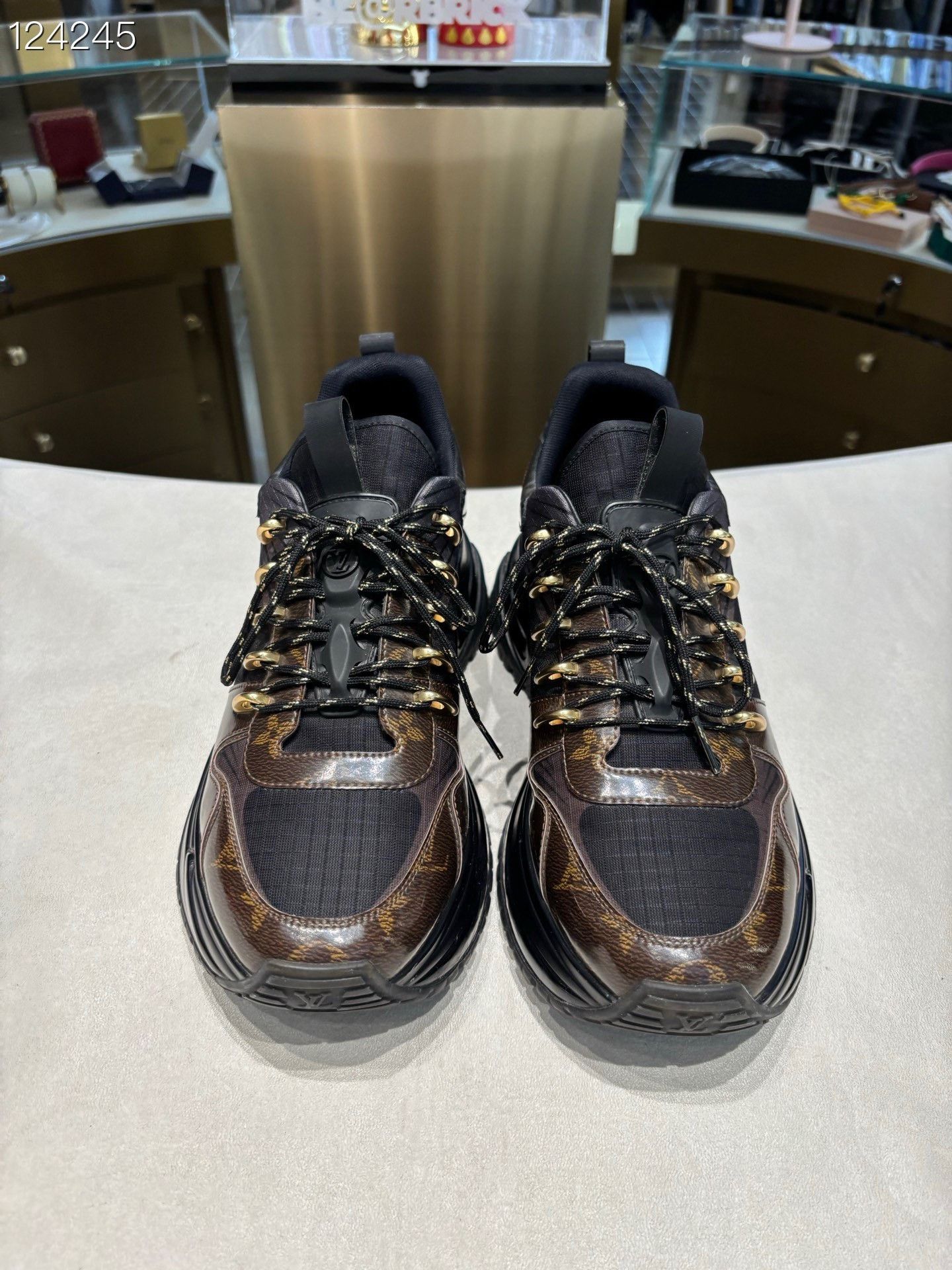 Louis Vuitton LV Run Away Low-Top Men's Sneakers Size US 7 / EU 40 - 1 Thumbnail