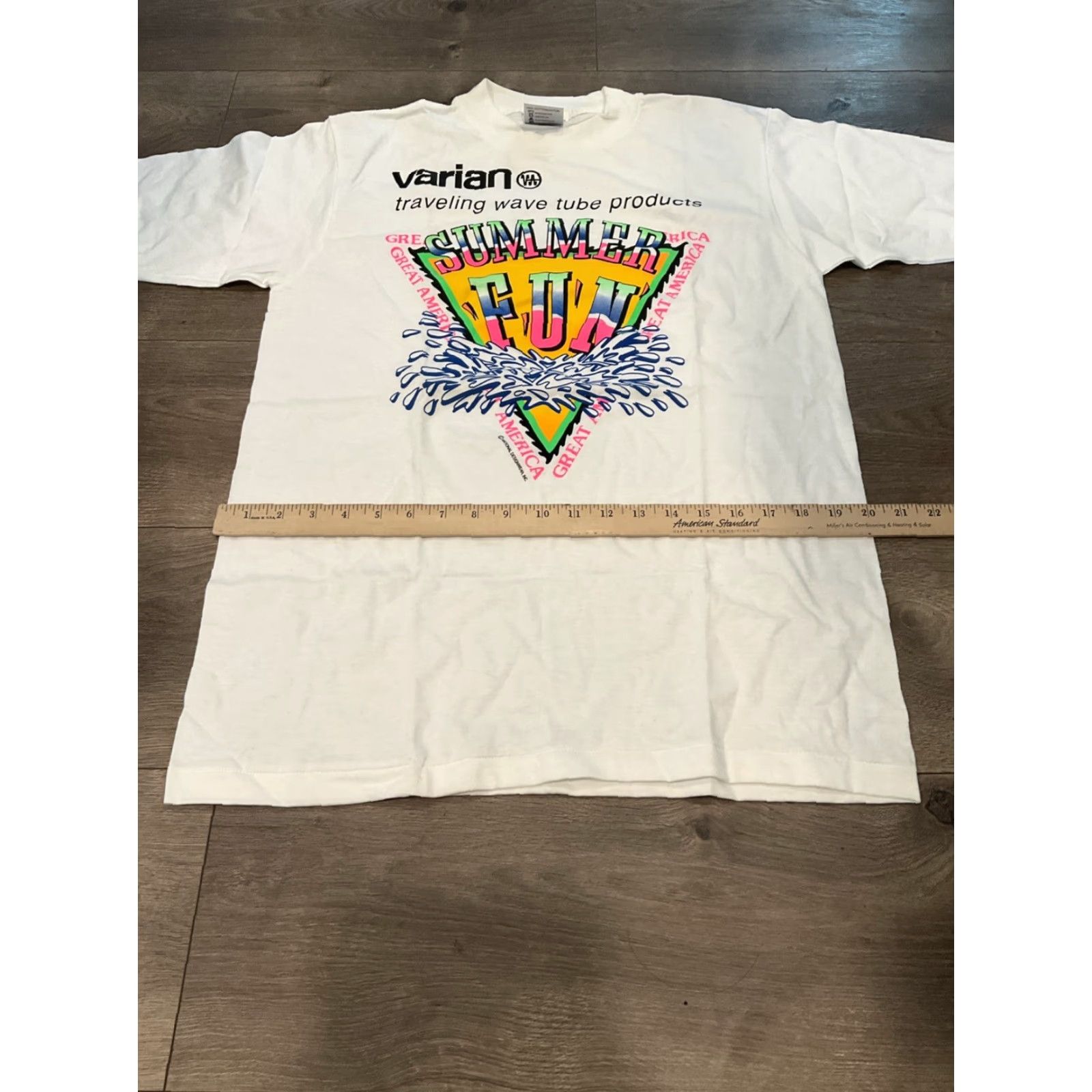 Vintage VINTAGE Oneita Summer Fun In The Sun Men Shirt L White 90s Graphic Print Crew Neck Short Sleeve T-Shirt Regular Mens Size US L / EU 52-54 / 3 - 3 Thumbnail