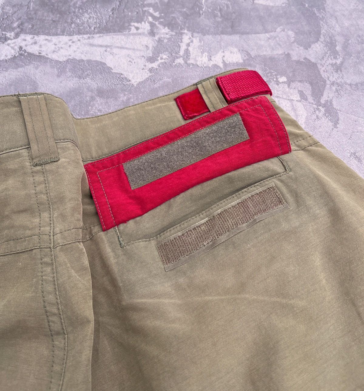 Oakley 🔥Rare OAKLEY Cargo Shorts Vintage Logo Size US 32 / EU 48 - 10 Thumbnail