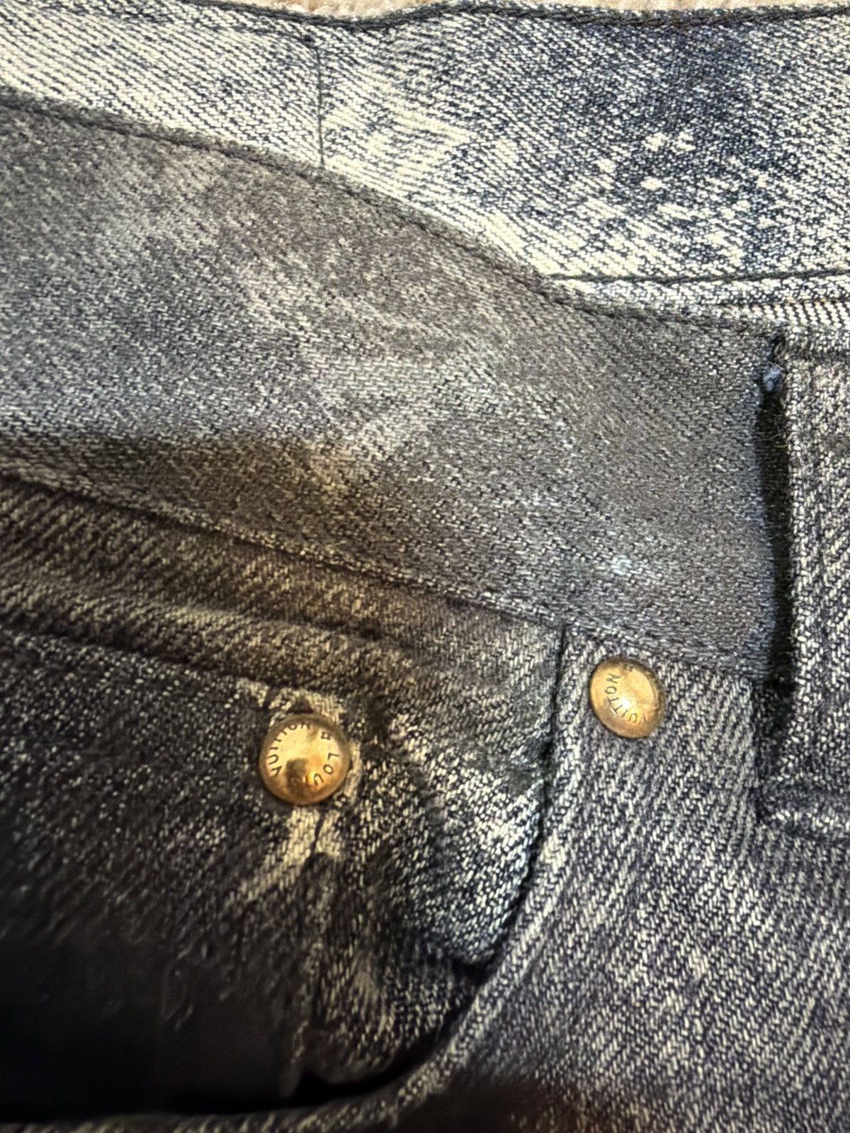 Louis Vuitton Louis Vuitton Galaxy Spray Monogram Slim Fit Jeans Virgil Size US 38 / EU 54 - 11 Thumbnail