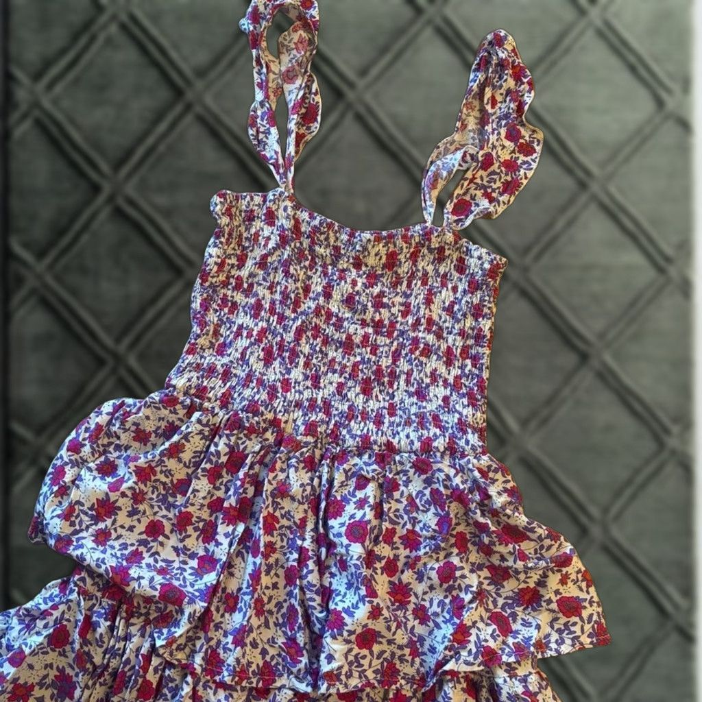 floral lace midi dress Floral Lace Midi Dress Teuta Matoshi