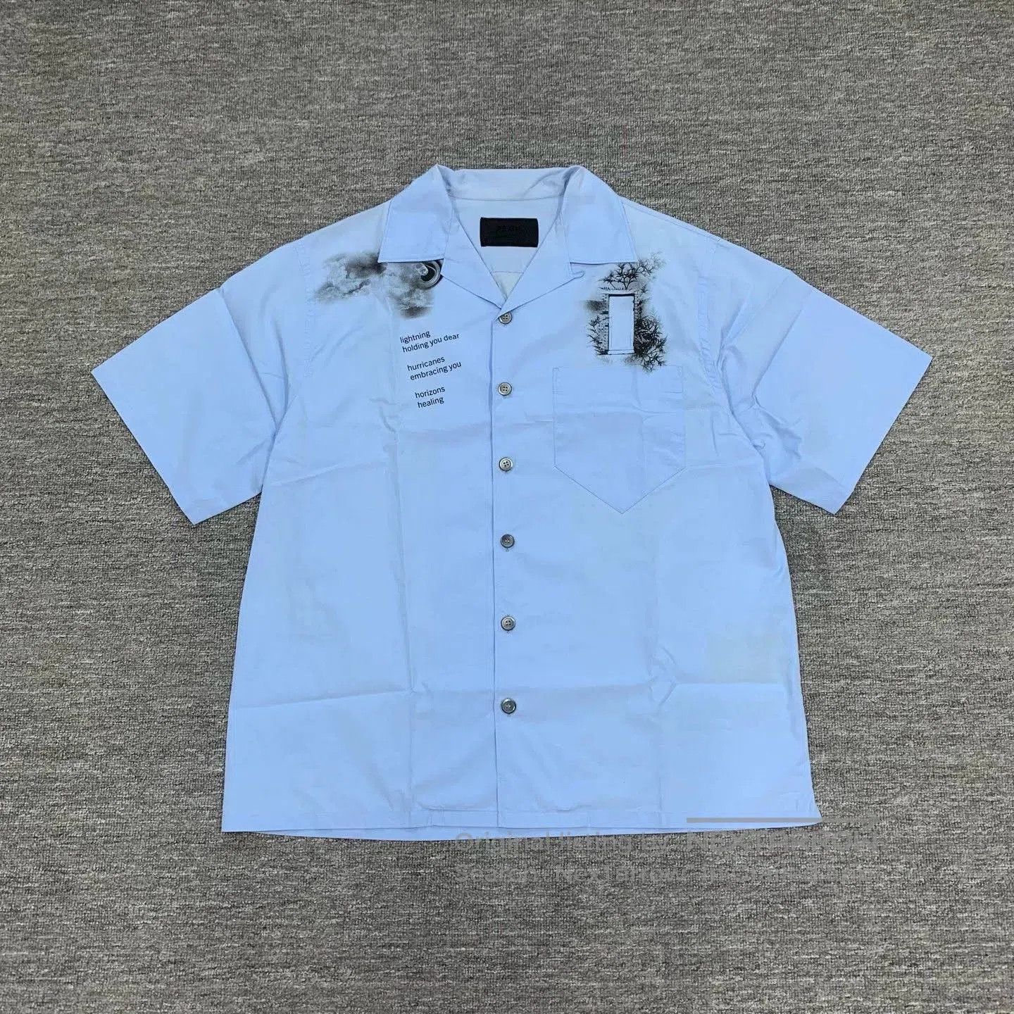 Prada Prada Blue Rose Print Short Sleeve Shirt. Size US L / EU 52-54 / 3 - 1 Thumbnail
